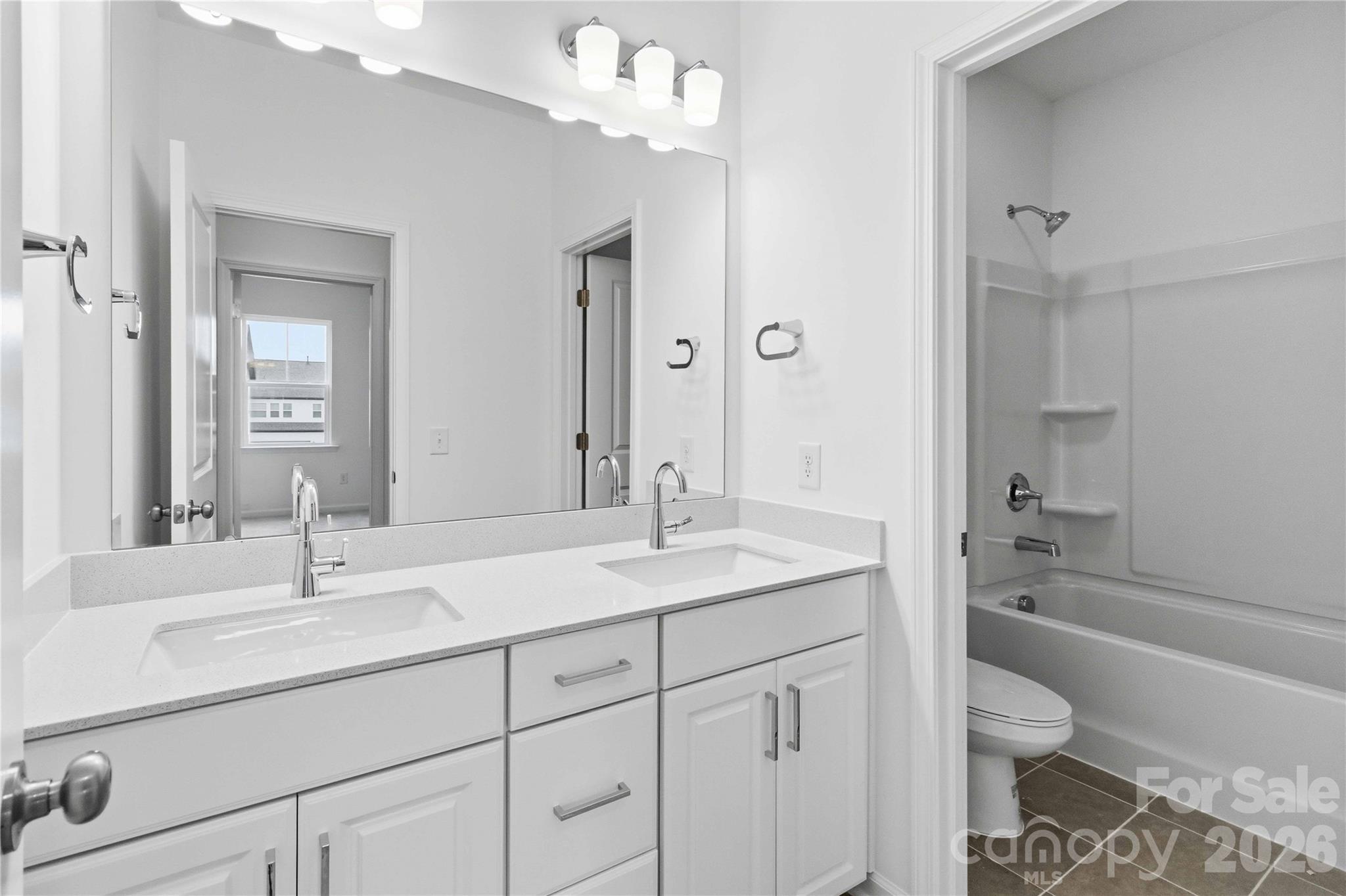 The Ridge at Sugar Creek - Residential