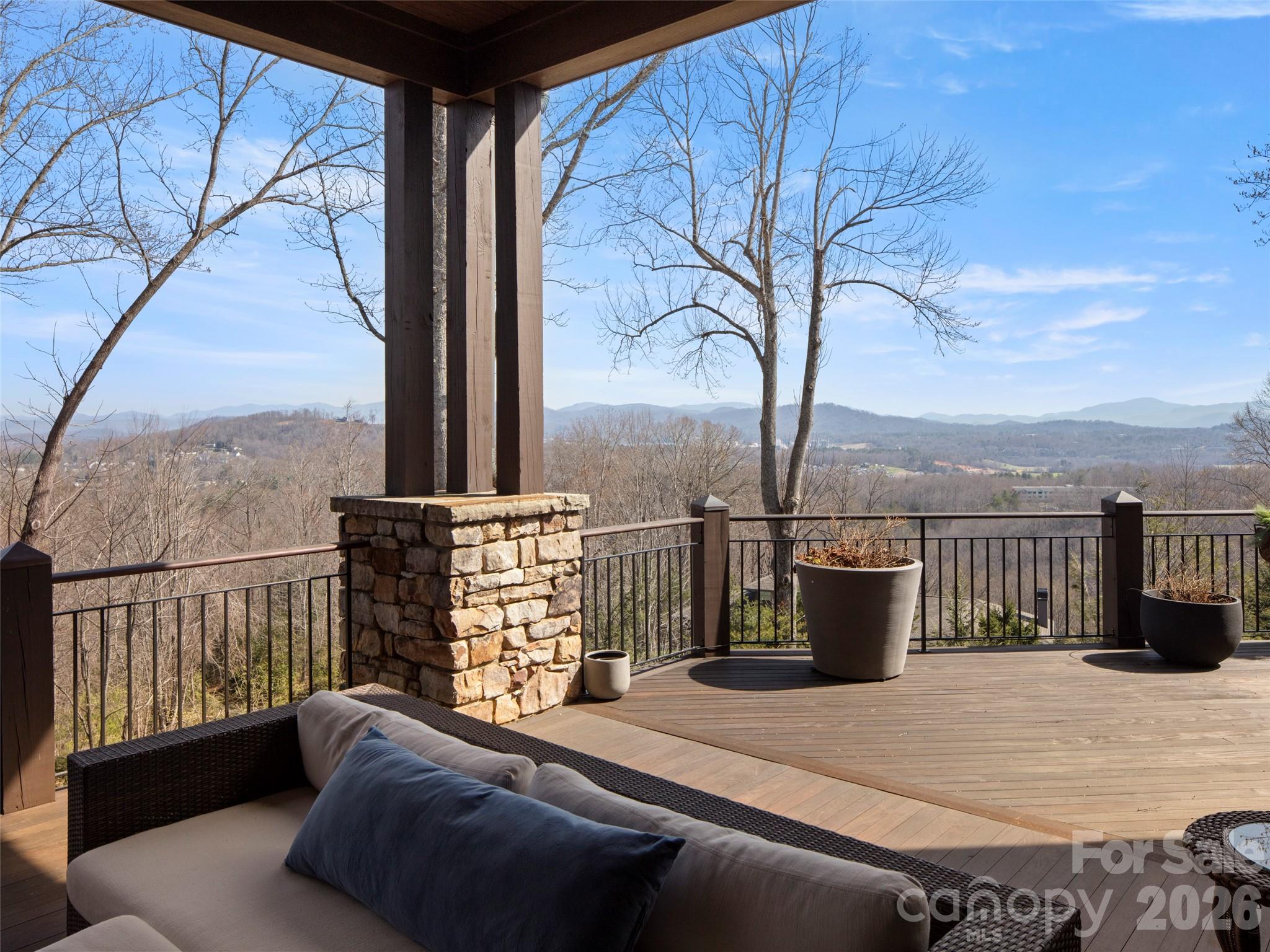 The Cliffs at Walnut Cove - Residential