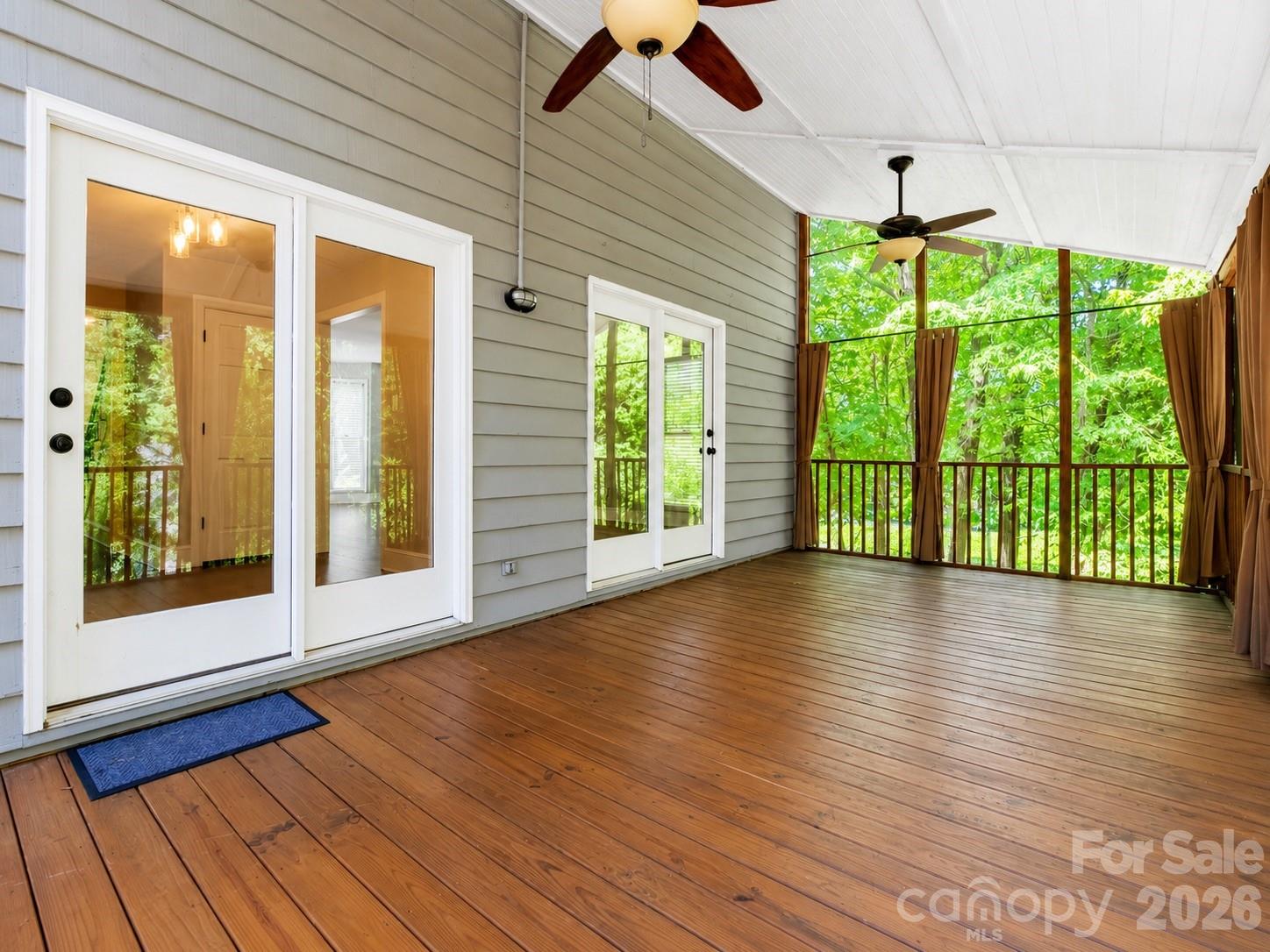 Tega Cay - Residential