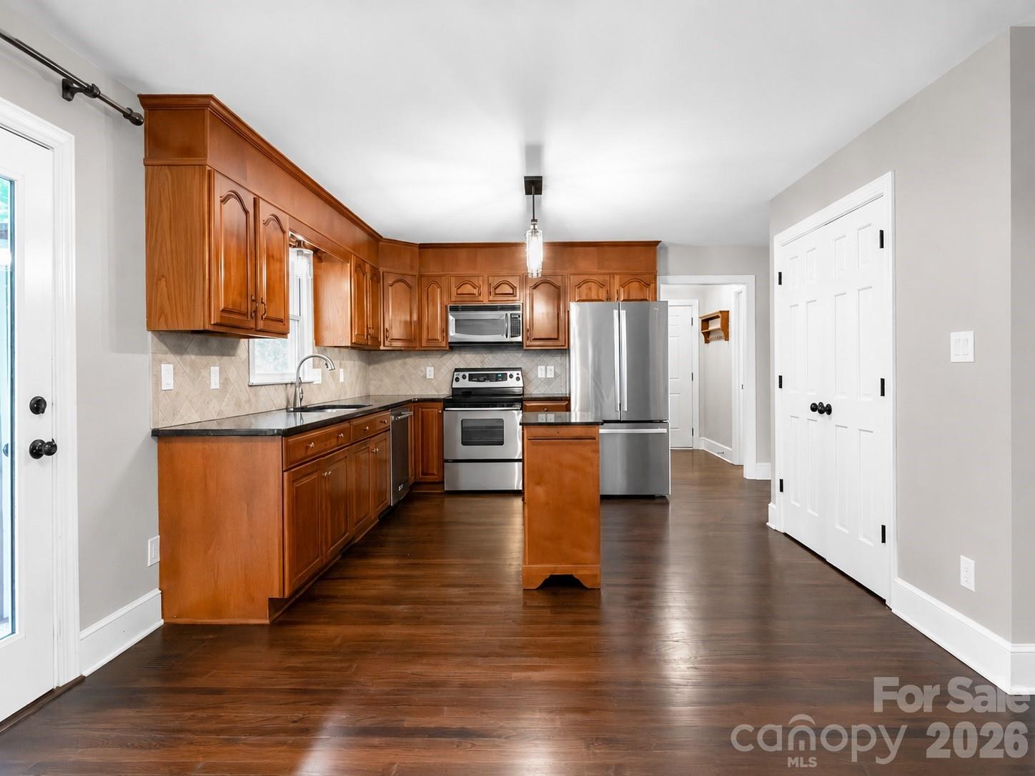 Tega Cay - Residential