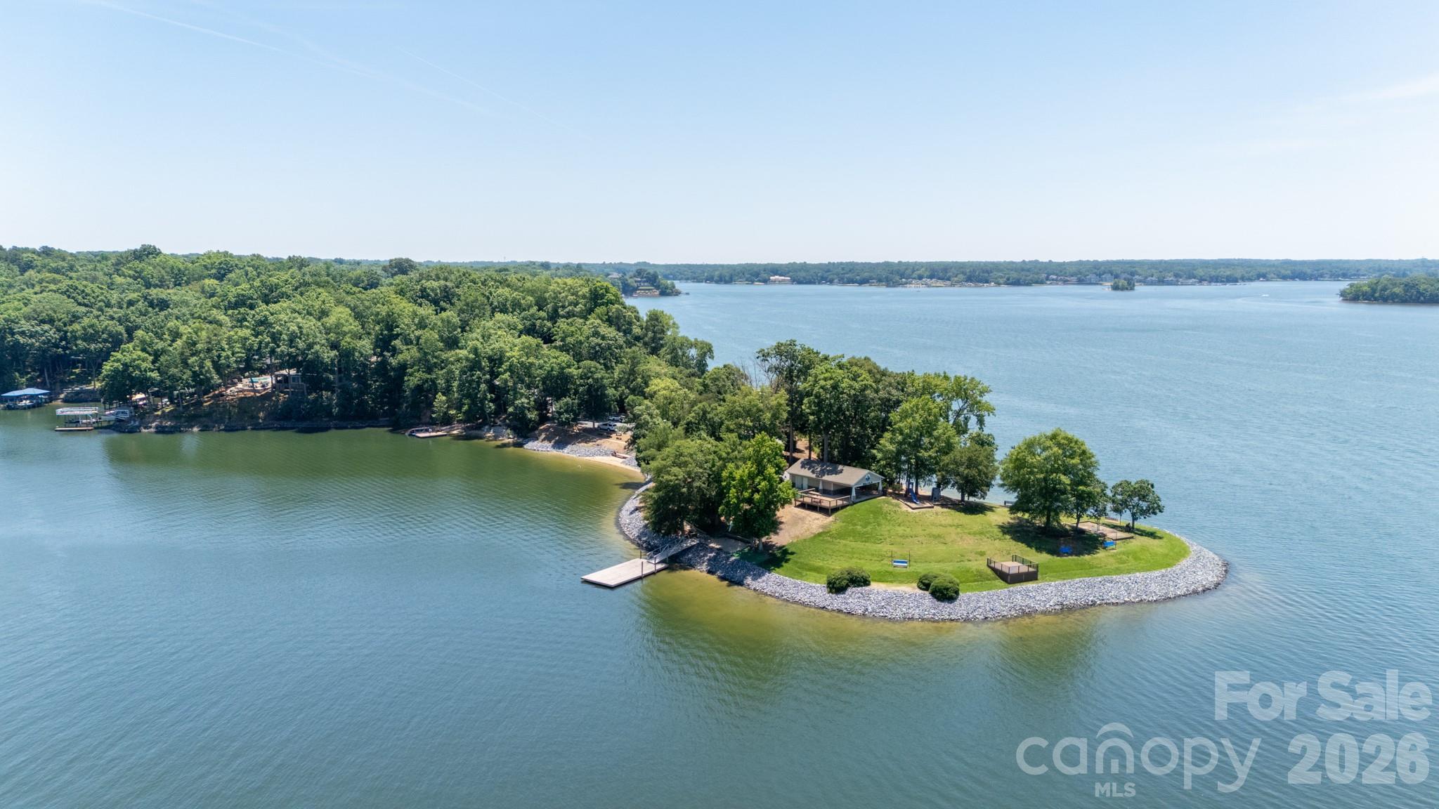 Tega Cay - Residential