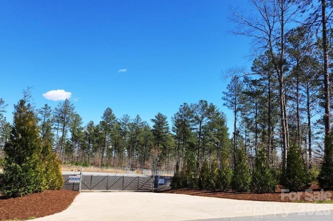 Lakeside Reserve - Land