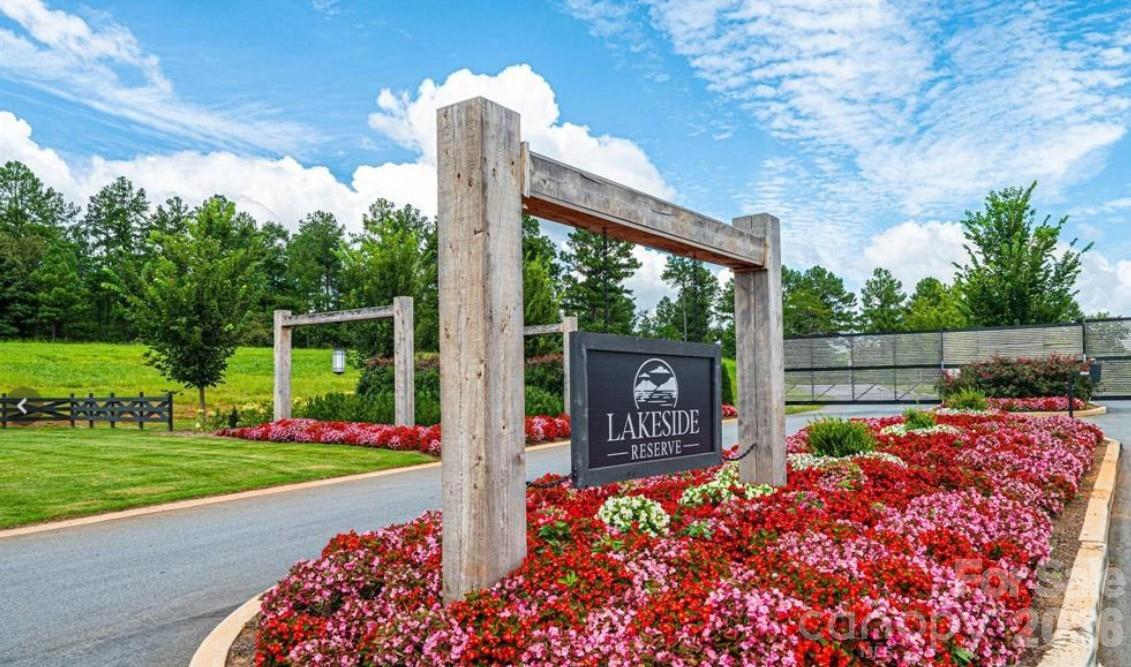 Lakeside Reserve - Land