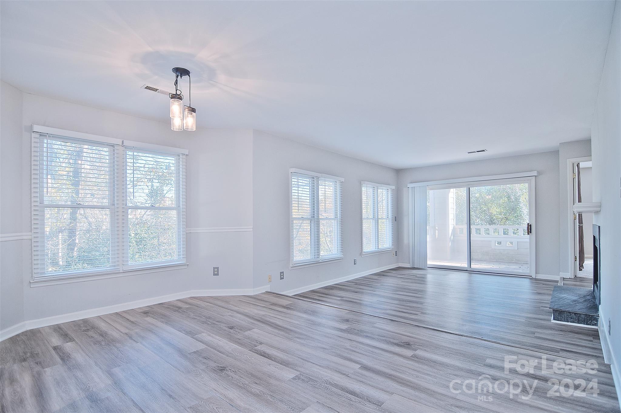 Prime Myers Park Location! End Unit Featuring Plenty of Natural Light! Granite Counters, Stainless Steel Appliances, Tile Backsplash, Laminate Flooring, Washer & Drye, and Peaceful Porch with Private view. Community pool! Parking lot recently repaved, 2 parking passes and additional visitor pass provided. Steps away from restaurants and shops! Smoking not allowed, Minimum 6 month lease (6-11 Month lease rate is $2,500/mo. 1 Month Security Deposit Required.