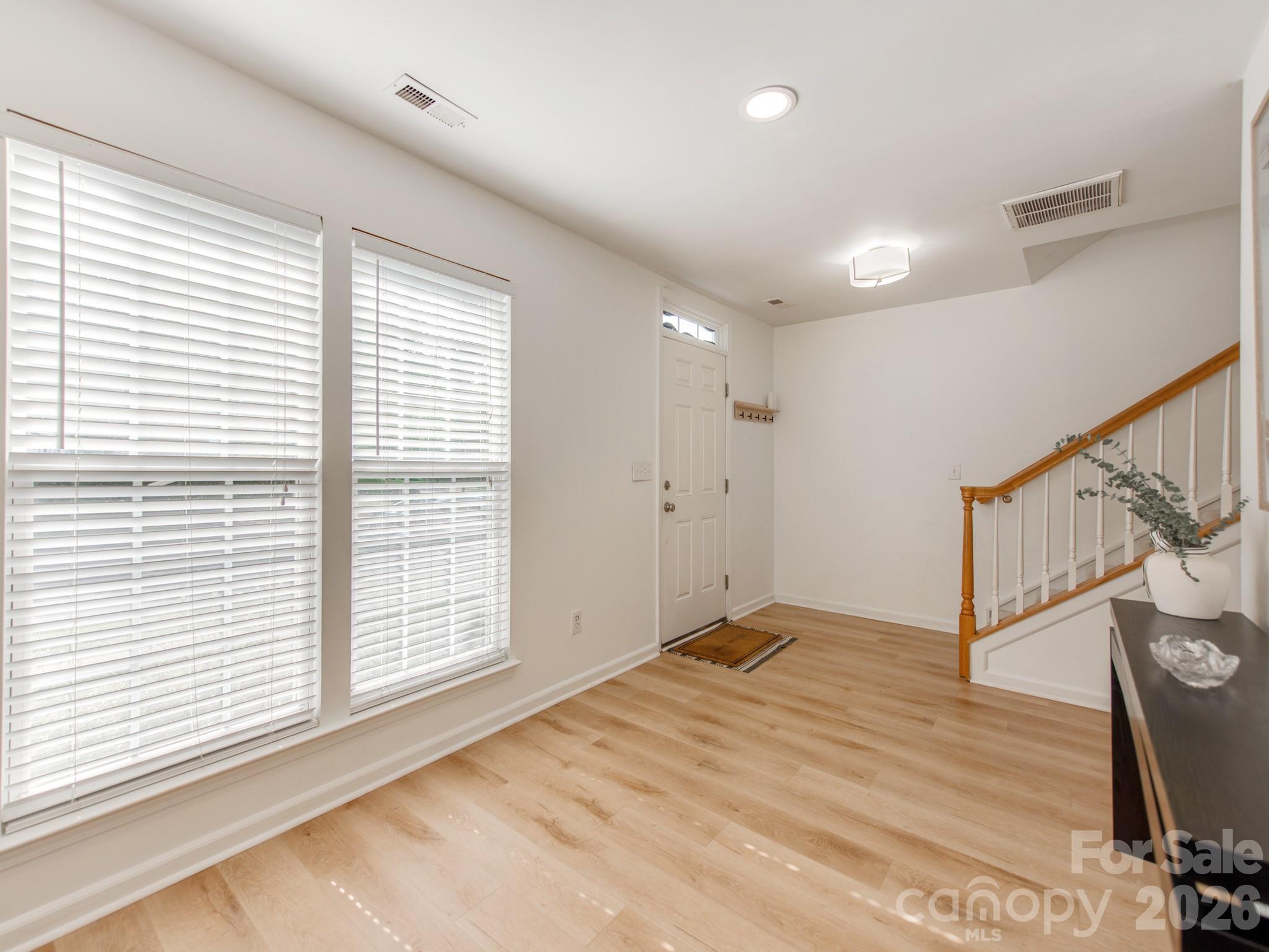 Kingsley - Residential