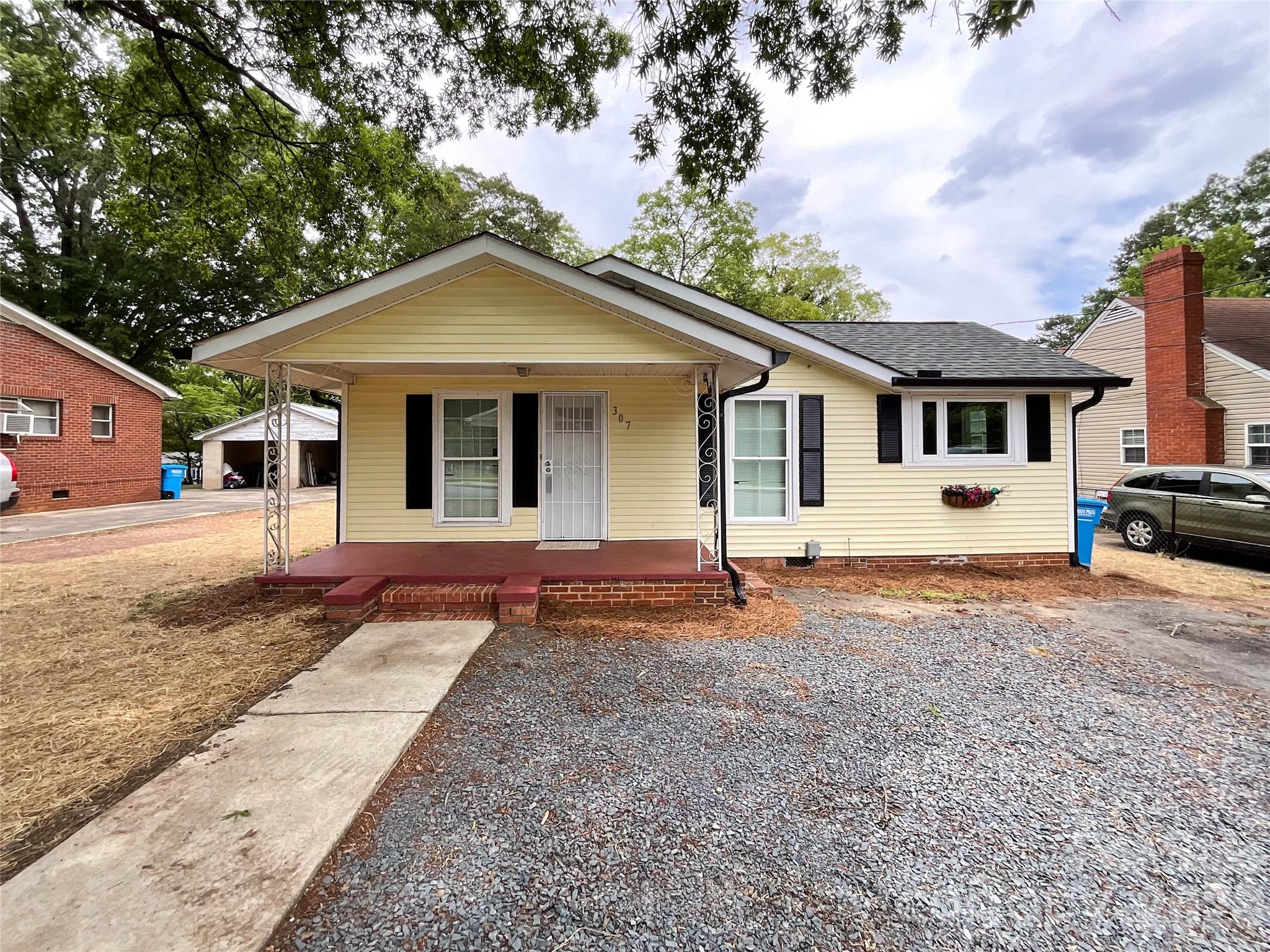 Move in ready home great for first time home buyers or investors.  Close to shopping and entertainment. Cute 2 bedroom, 1 bath with living room, dining room, kitchen, and laundry room. New paint and flooring. New plumbing in 2024, roof 2024, refrigerator 2024, electric water heater 2024. Don't let this one get away.
