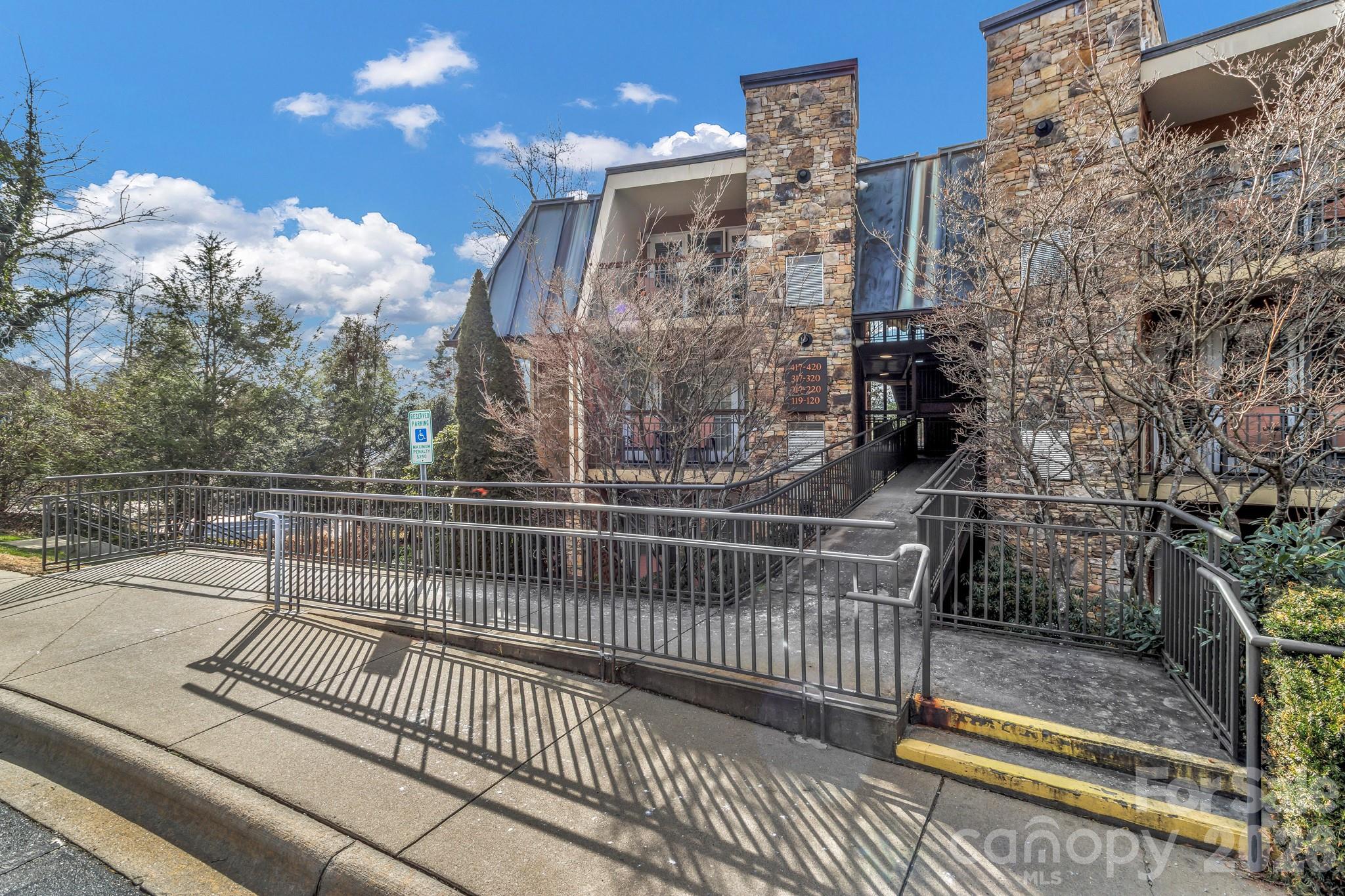 Residences At Biltmore - Residential
