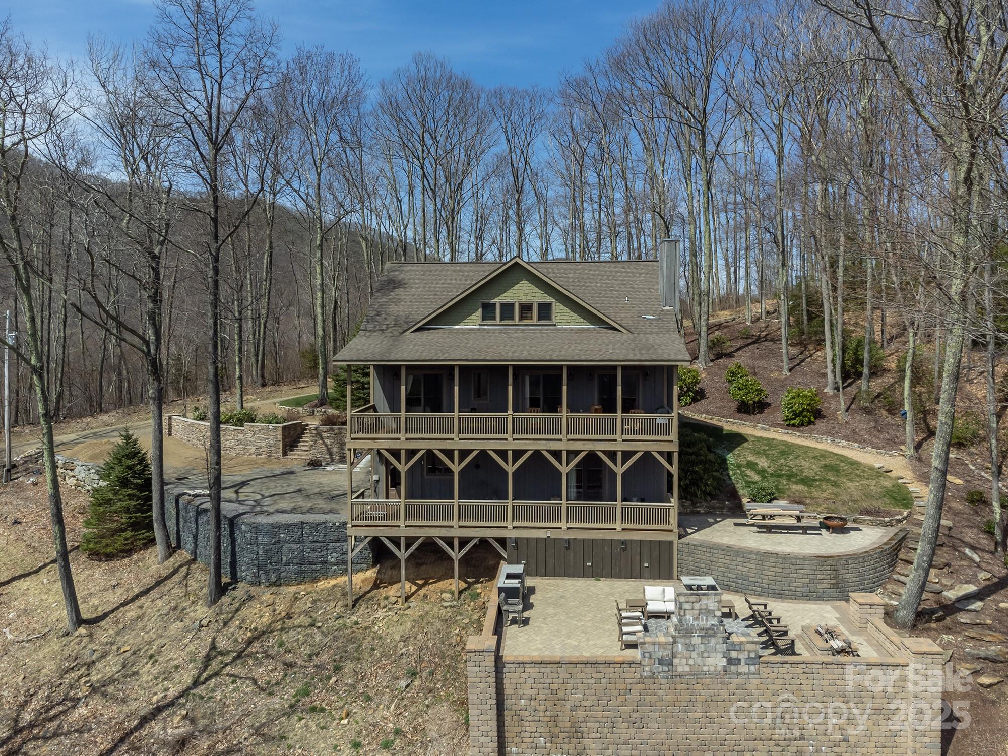 The Ridge Tops of Hawks Nest - Residential