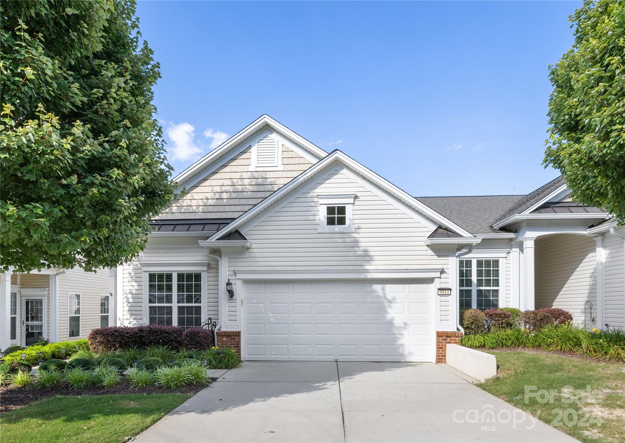 Enjoy resort-style living in the popular, amenity-rich community of Sun City Carolina Lakes!  Once you see this well maintained and beautiful 2 bedroom townhouse, you will feel right at home!  There is a flex space when you enter the home, perfect for an office, den or sitting room.  The kitchen offers granite countertops and SS appliances.  The primary bath is equipped with dual vanities, a 5' shower, and a spacious walk-in closet.  The 2nd full bath has a Whirlpool walk-in tub for ease and convenience.  Enjoy the amazing Carolina weather in the 4 seasons room or bask in the sun on the 21'x7' patio with retractible Sun Setter awning w/ remote!  This lovely homes has a 2 car garage with storage shelves and epoxy flooring - perfect for storing your car, or golf cart! Community amenities include: two outdoor pools, one indoor pool, woodworking/stained glass studio, tennis courts, pickleball, shuffleboard, bocce, hiking trails, softball, 160+ interest groups & clubs and more!
