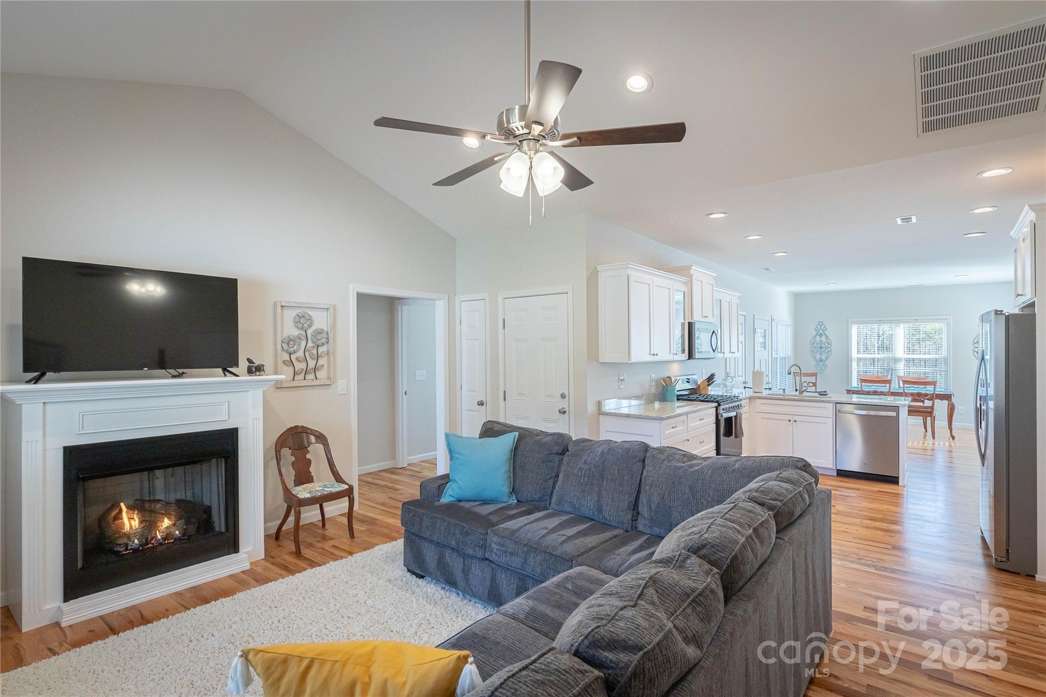 Waters Edge - Residential