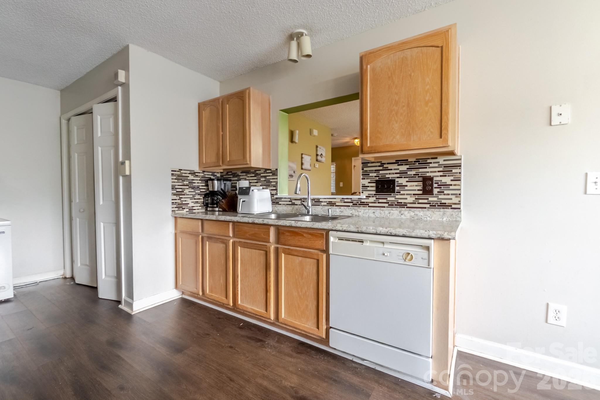 Amber Ridge - Residential