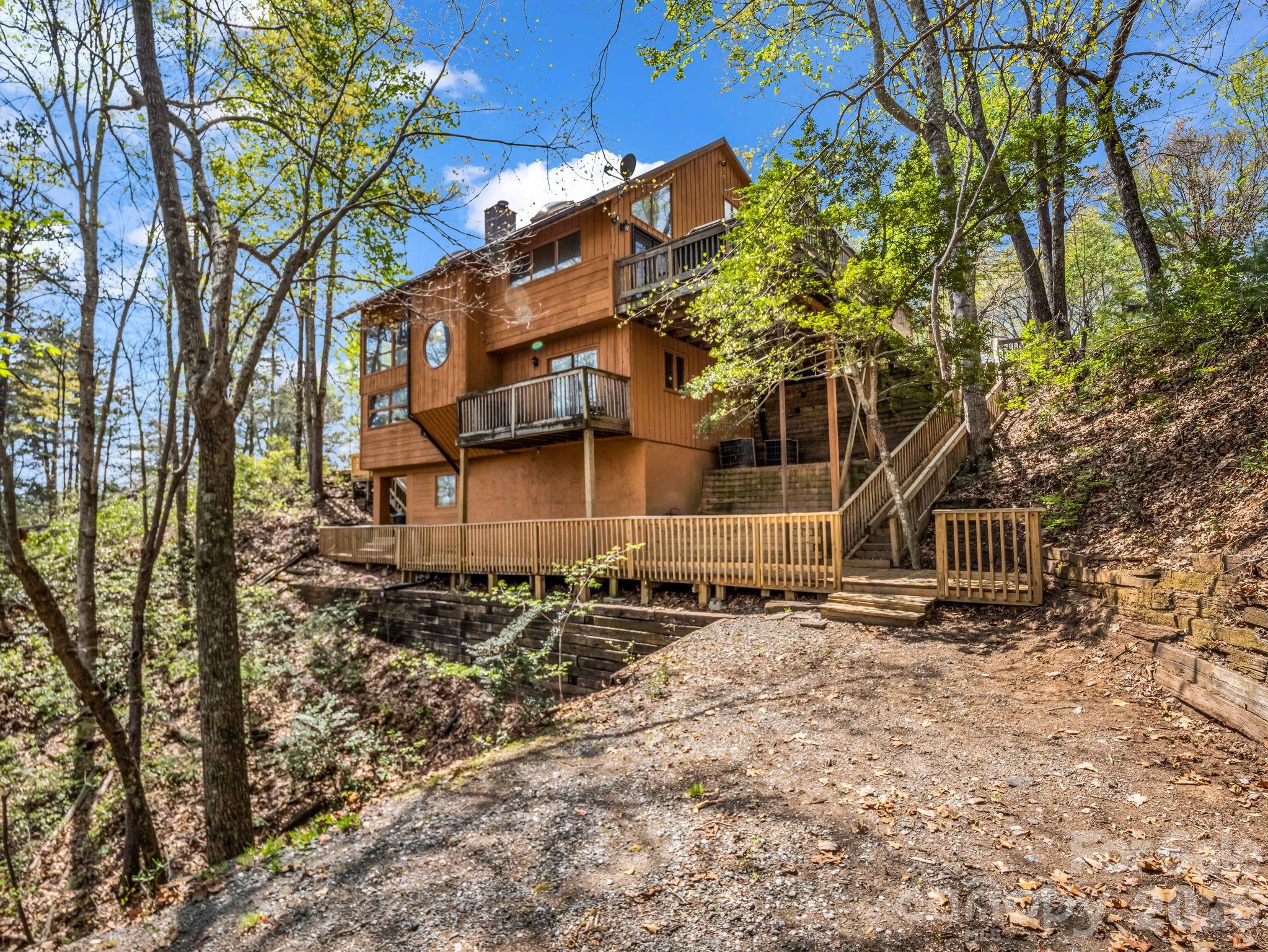 Rumbling Bald on Lake Lure - Residential
