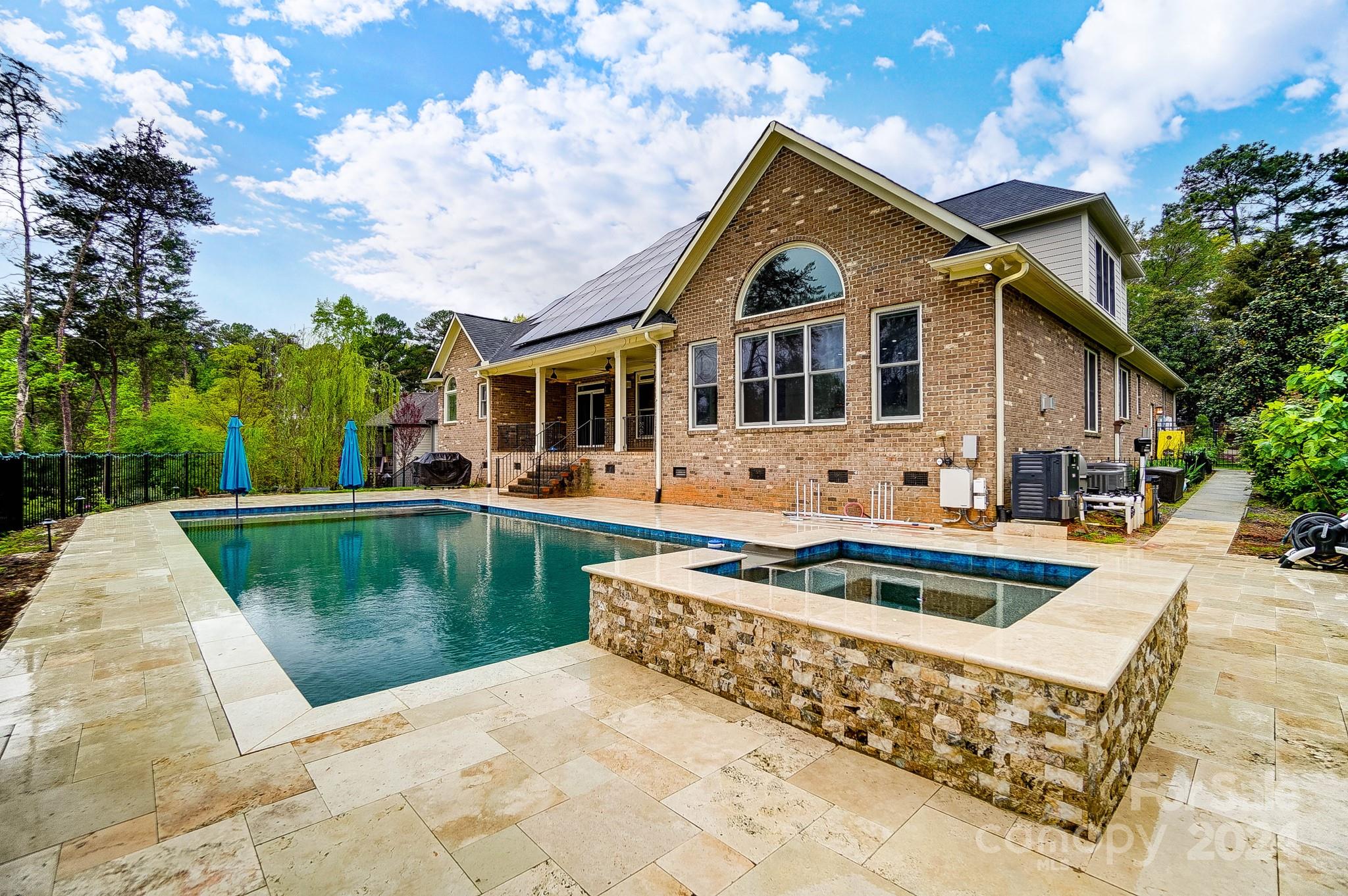 Lakeshore - Residential