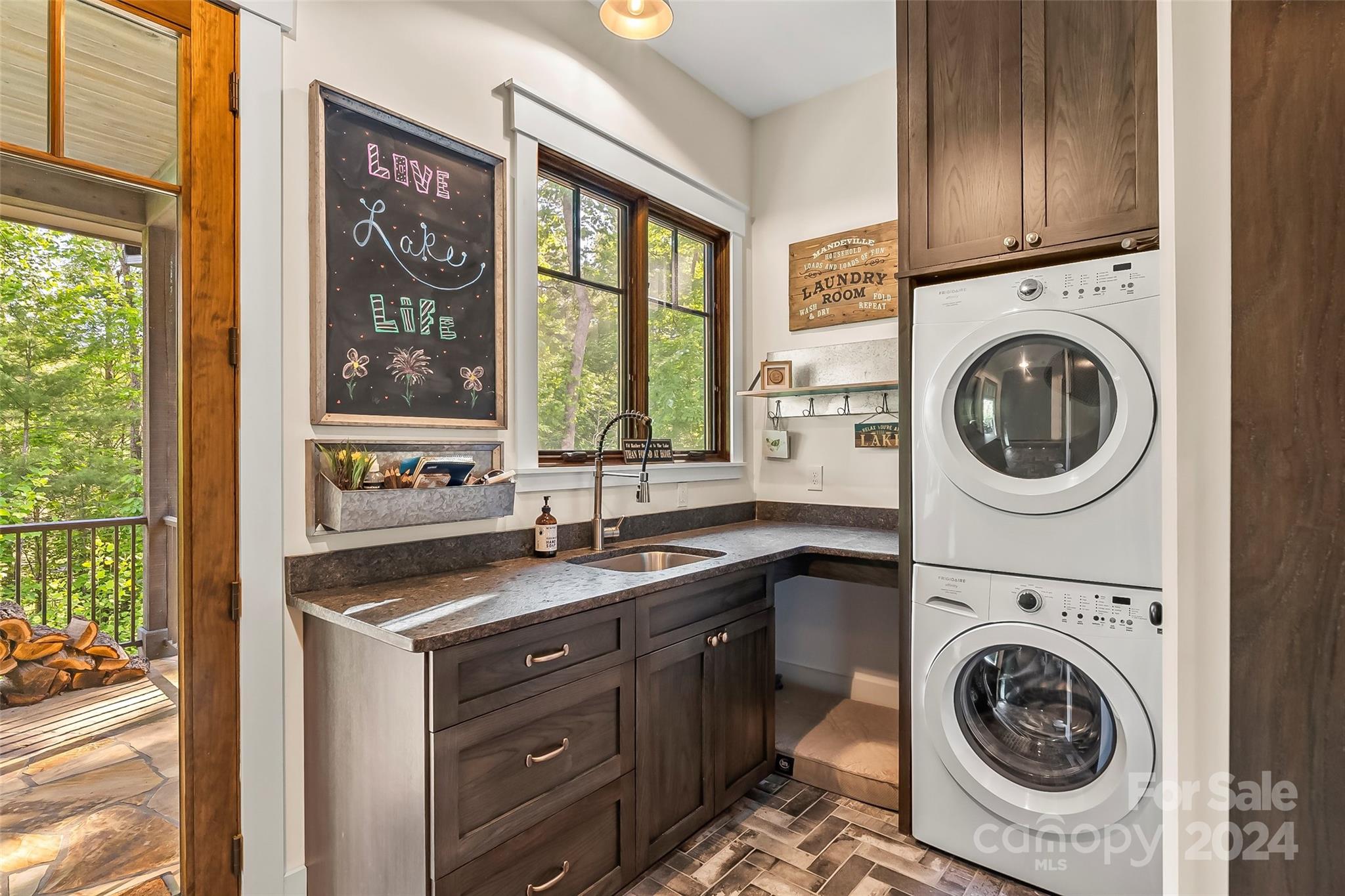 1780 - Residential