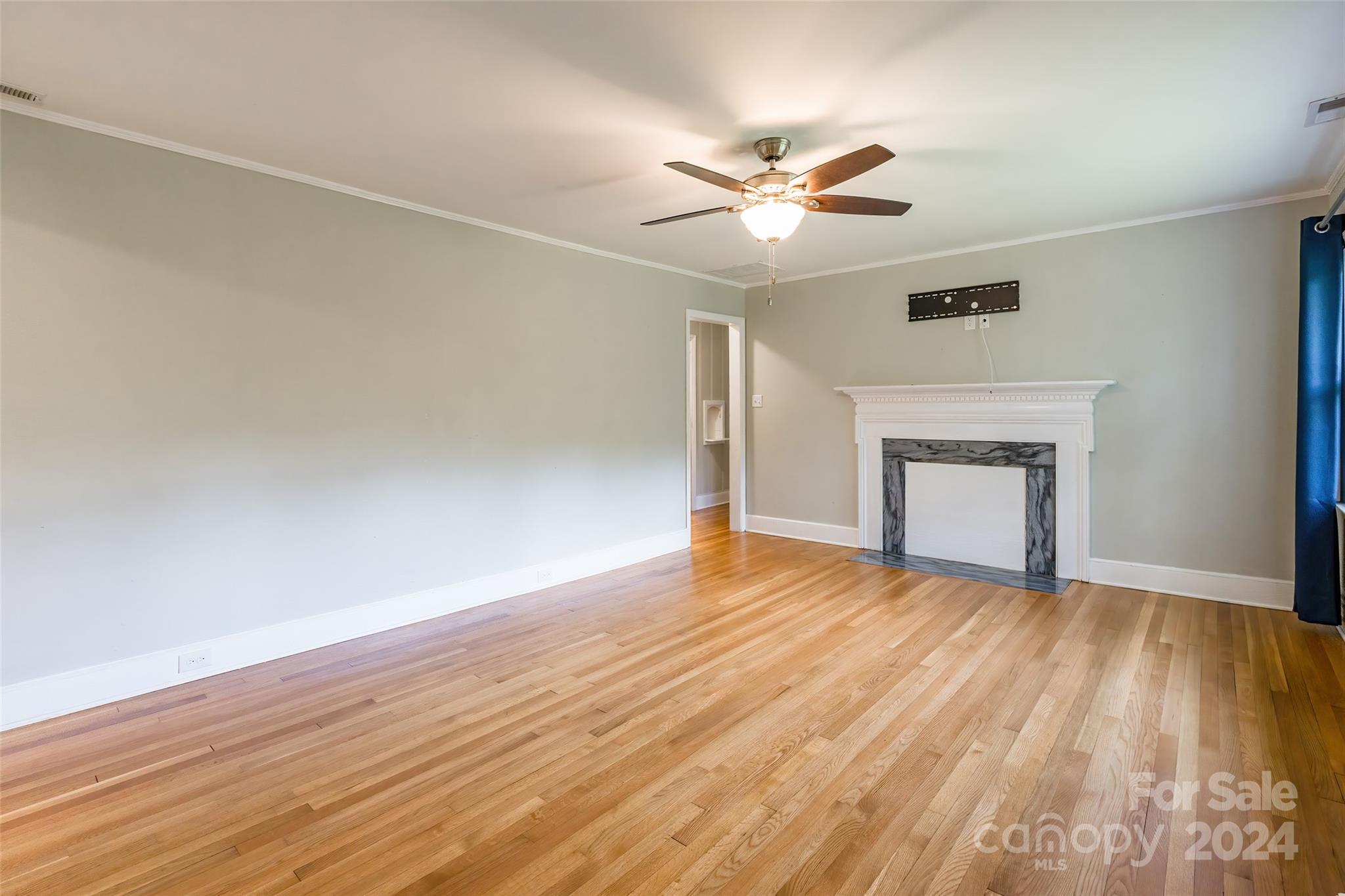 Dutchman Heights - Residential