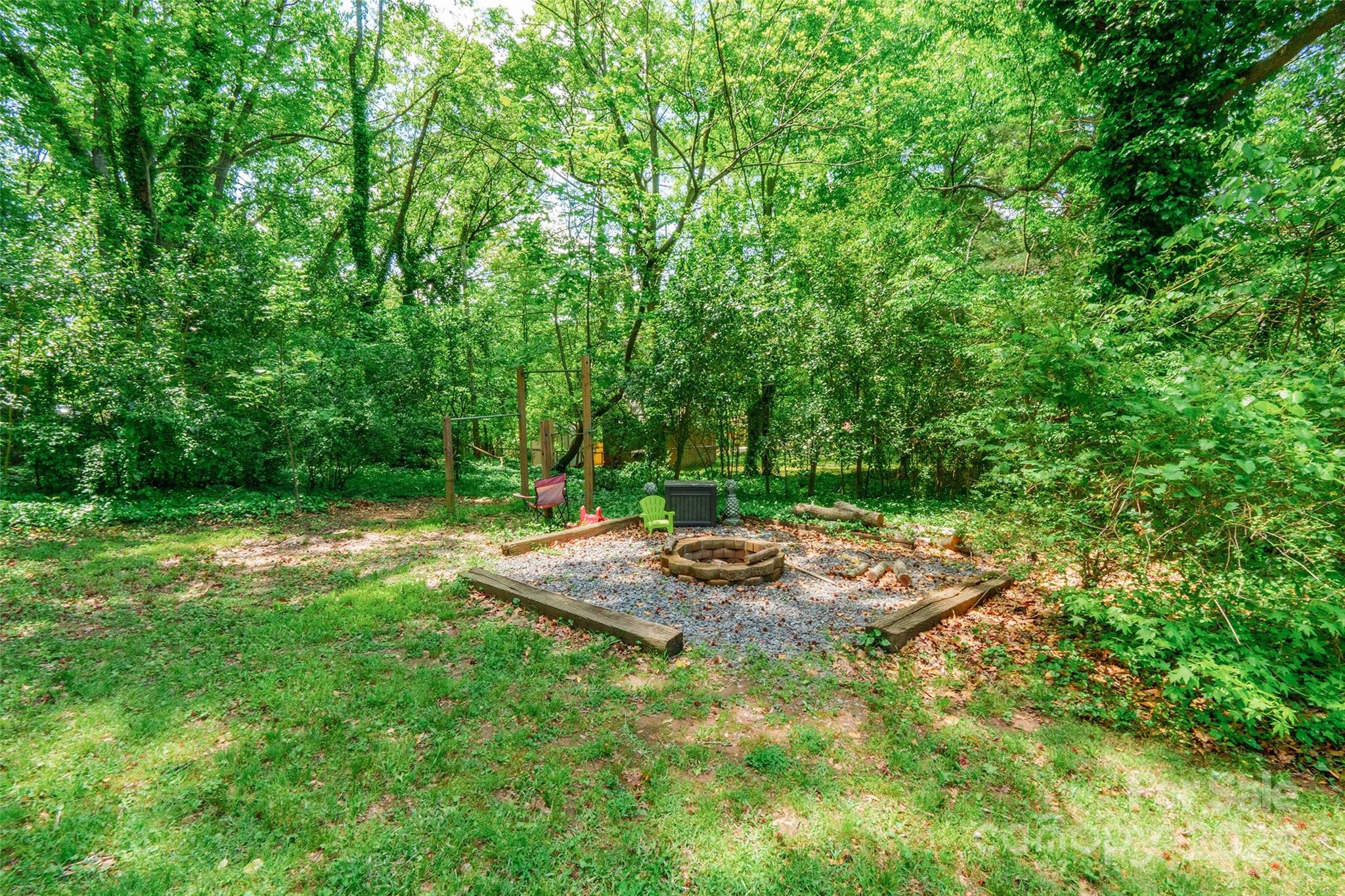 Dutchman Heights - Residential