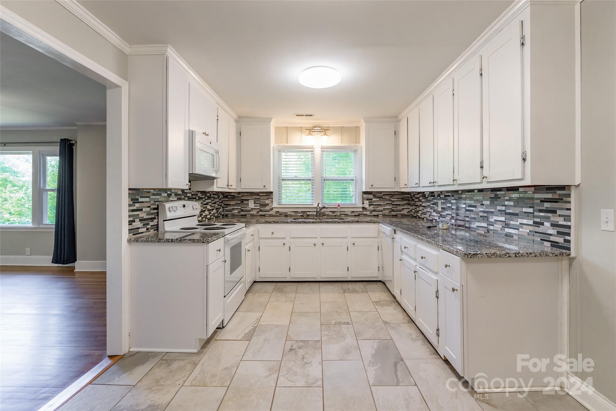 Dutchman Heights - Residential