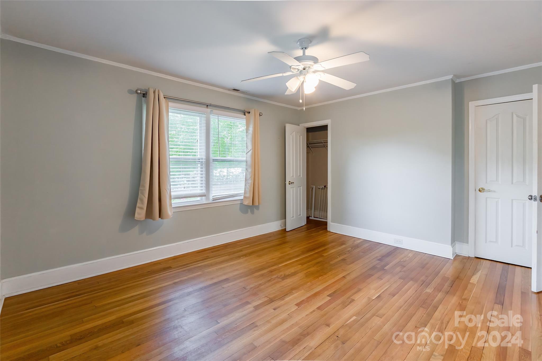 Dutchman Heights - Residential