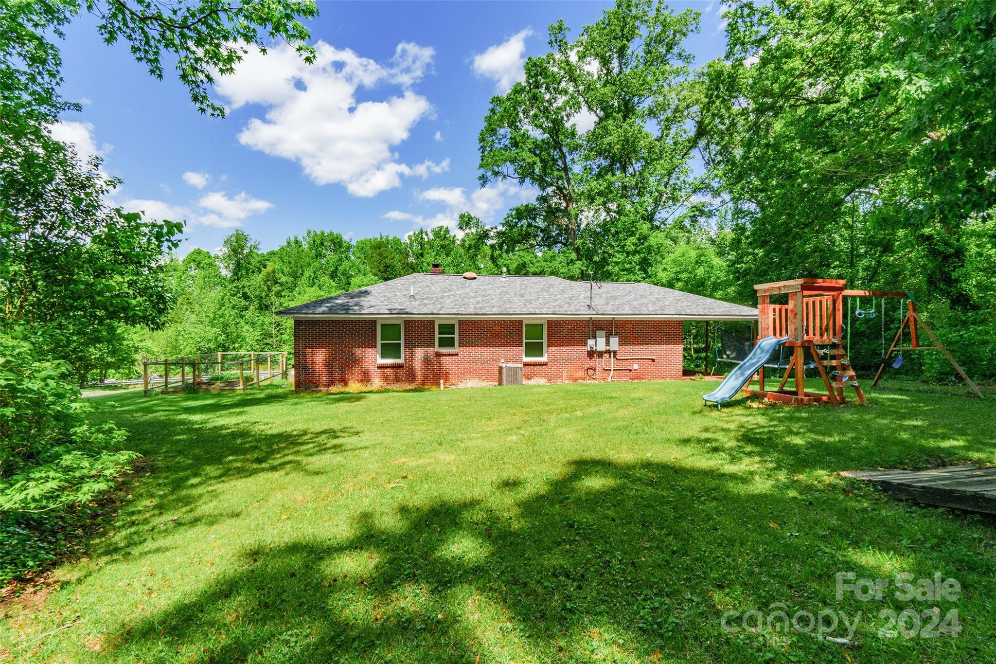 Dutchman Heights - Residential