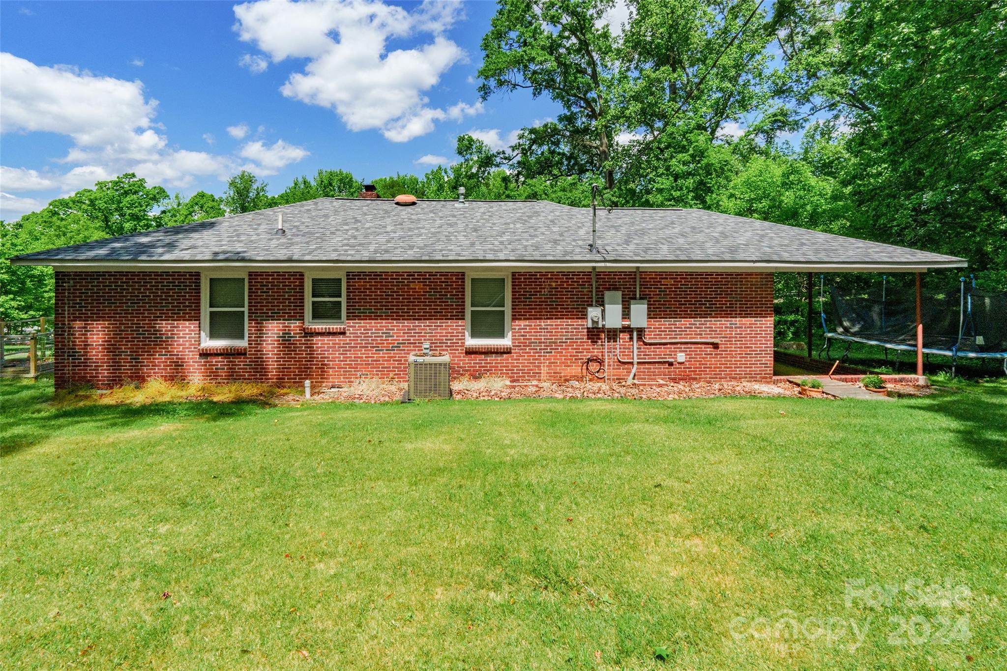 Dutchman Heights - Residential