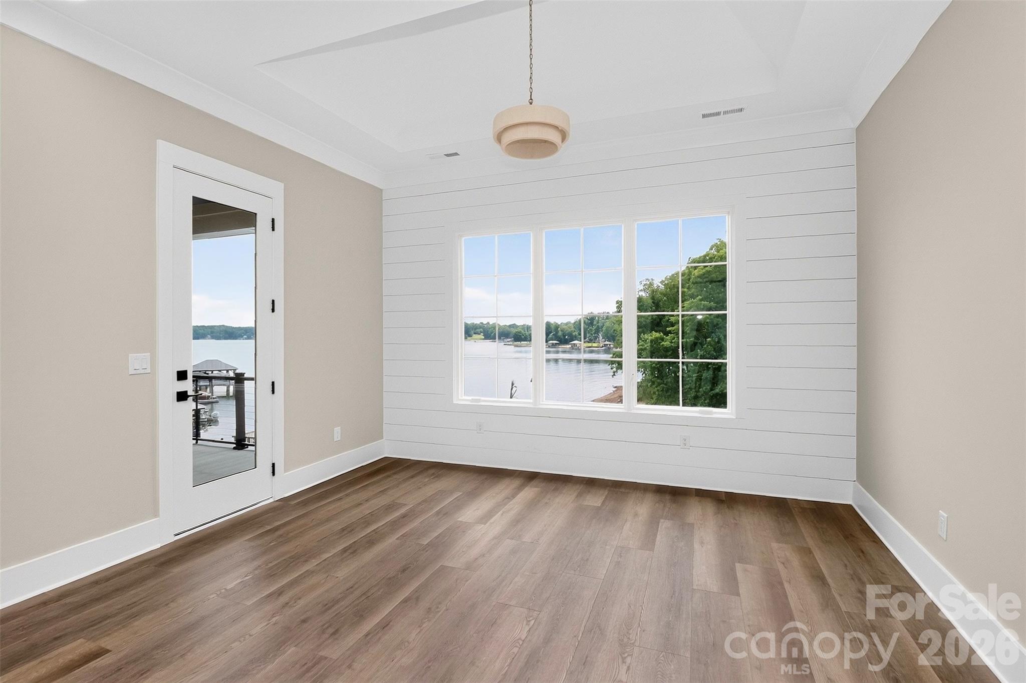 Joslin Pointe - Residential