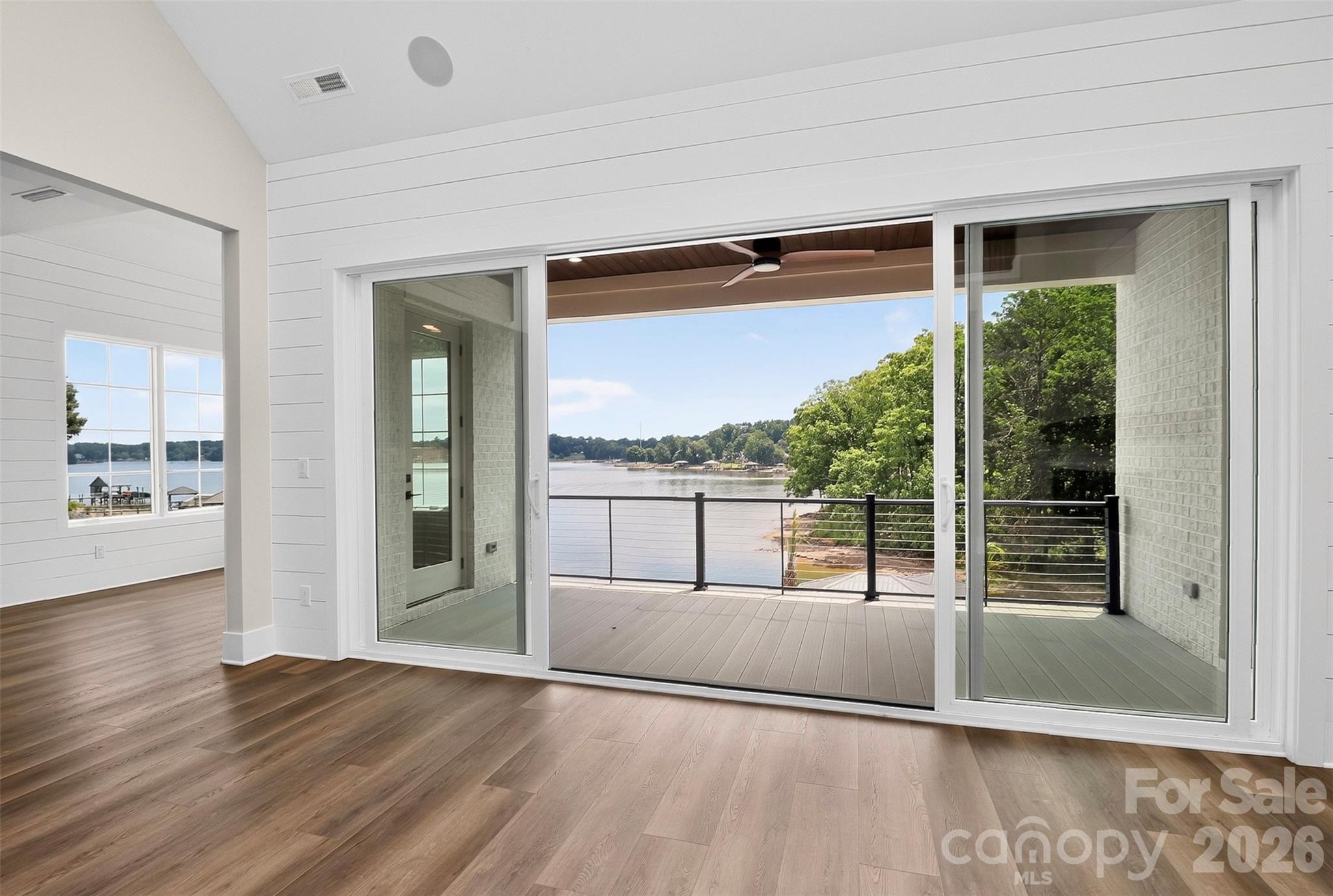 Joslin Pointe - Residential