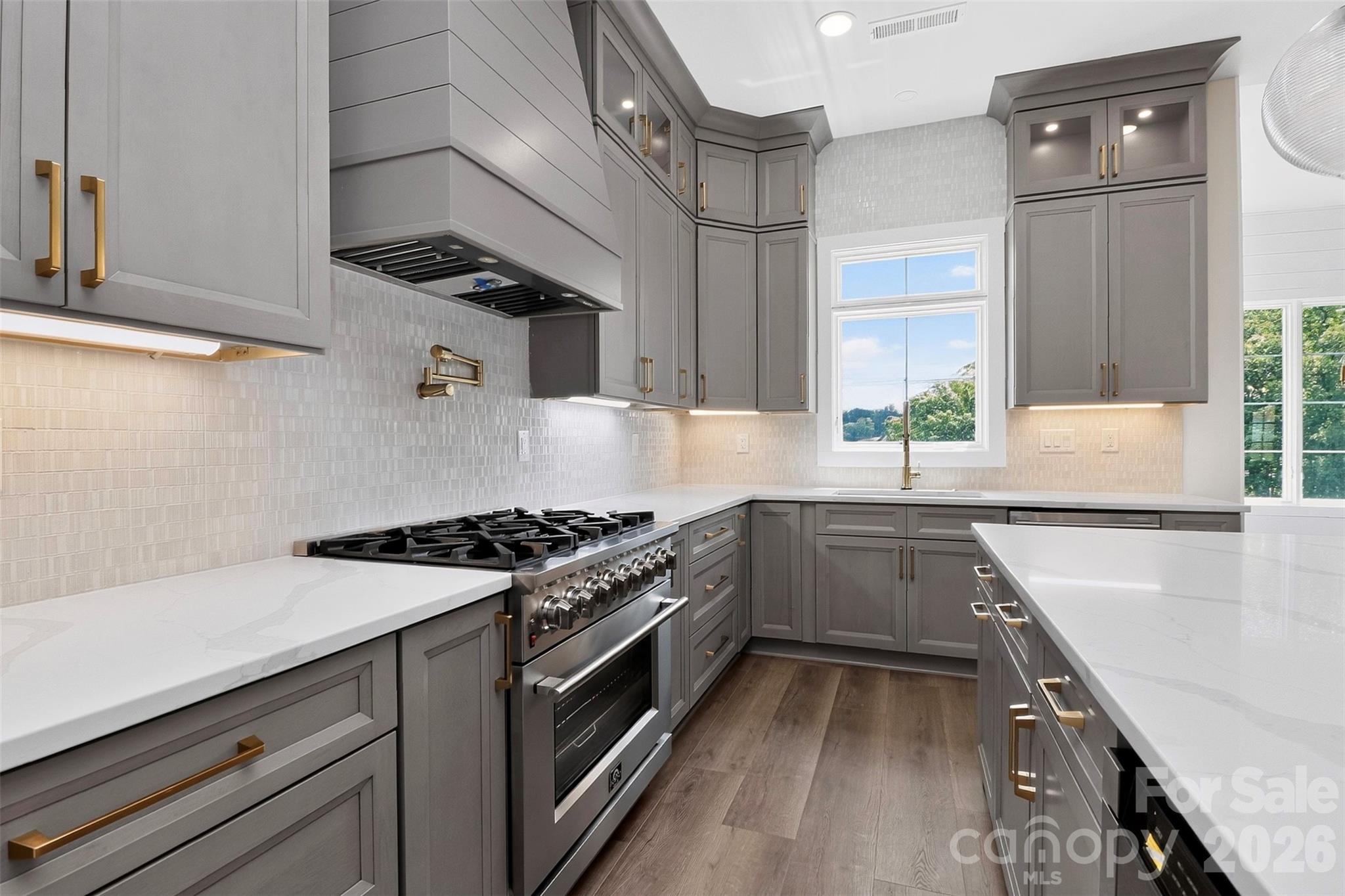 Joslin Pointe - Residential