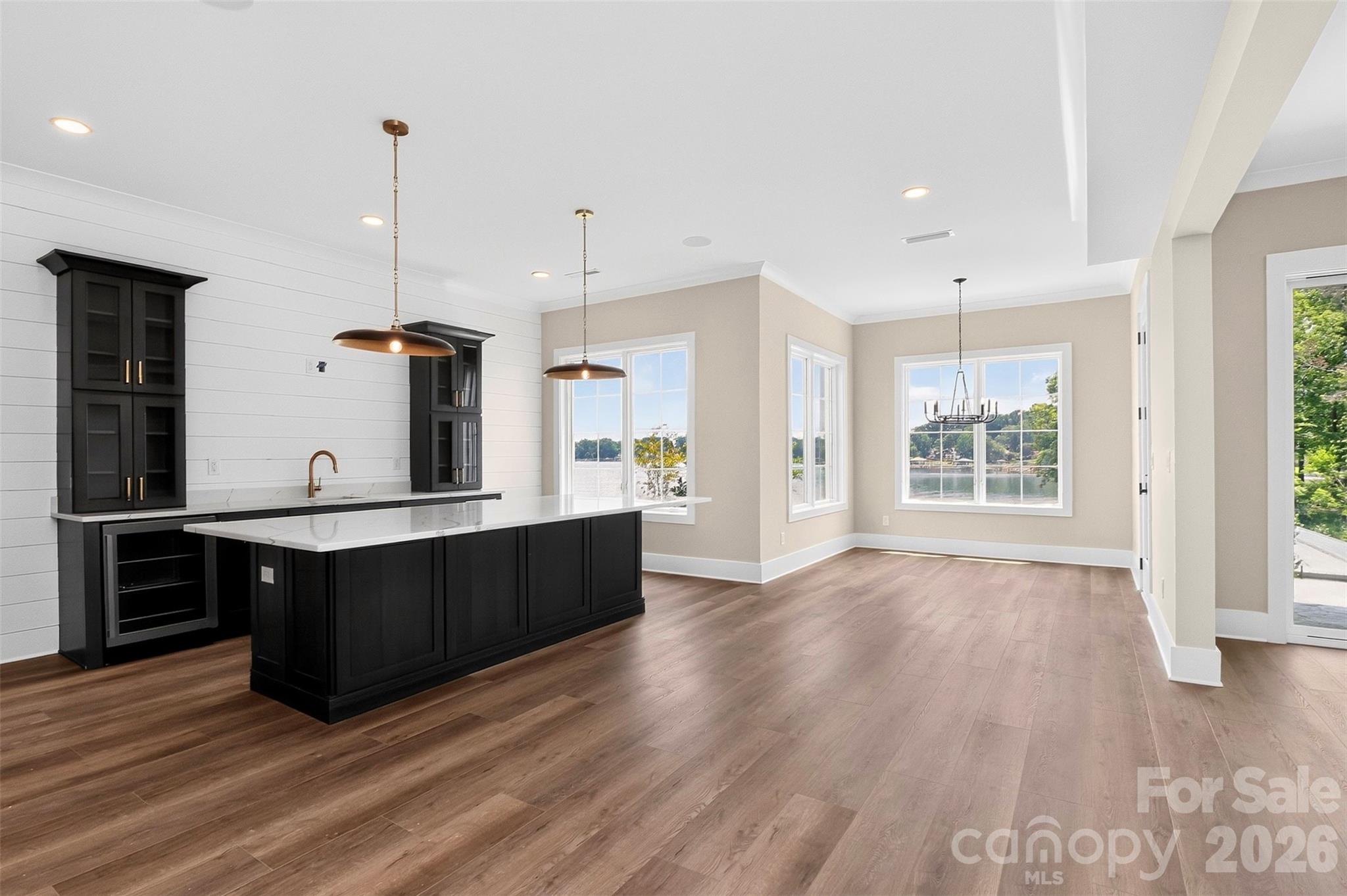 Joslin Pointe - Residential