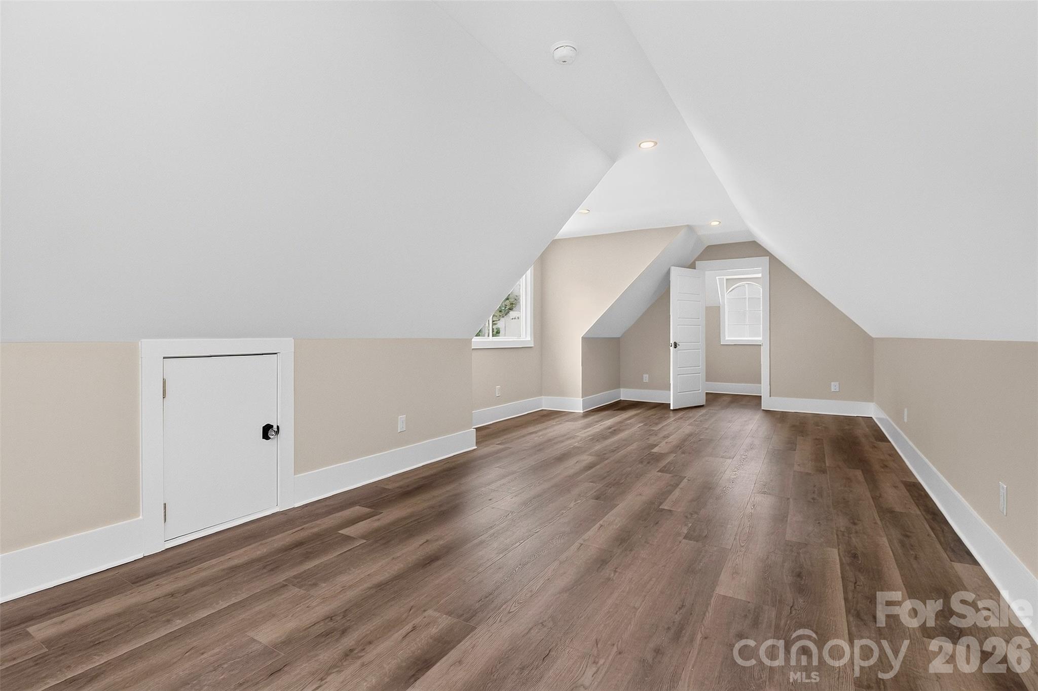 Joslin Pointe - Residential