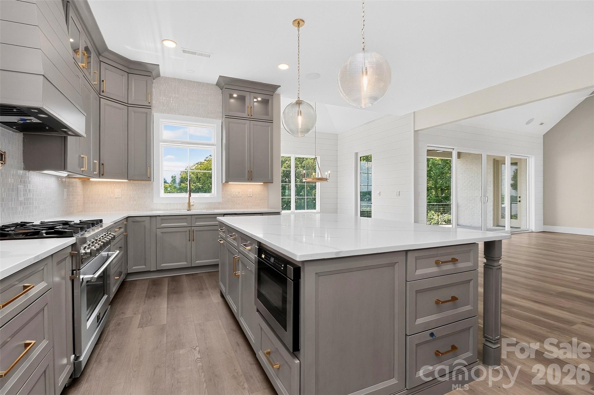 Joslin Pointe - Residential