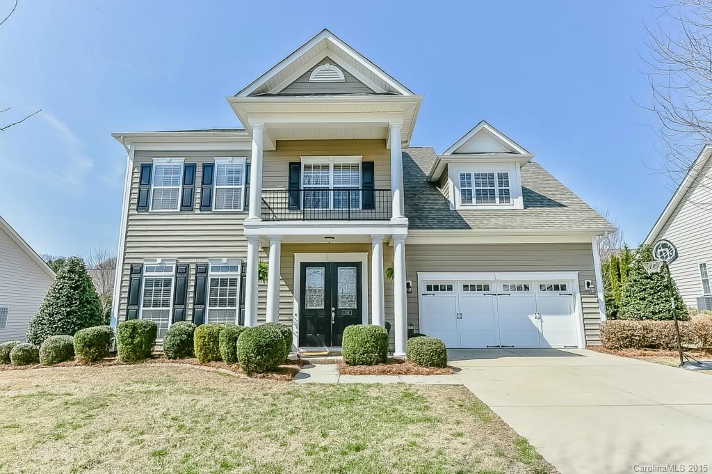 Well maintained home in fantastic Fort Mill location with great schools and amenities.  This home has all the extras including a fenced yard, huge patio with fire pit, professional landscaping, irrigation, built-in garage storage, and the list goes on.  Nice open floor plan with 10 foot ceilings, gourmet kitchen with double ovens and granite counter tops, crown molding, ceiling fans, and more.  Large master bath with garden tub and tile shower.