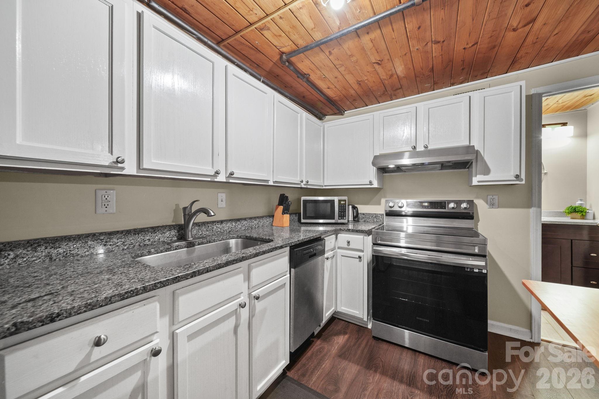 FoxRidge Lofts - Residential