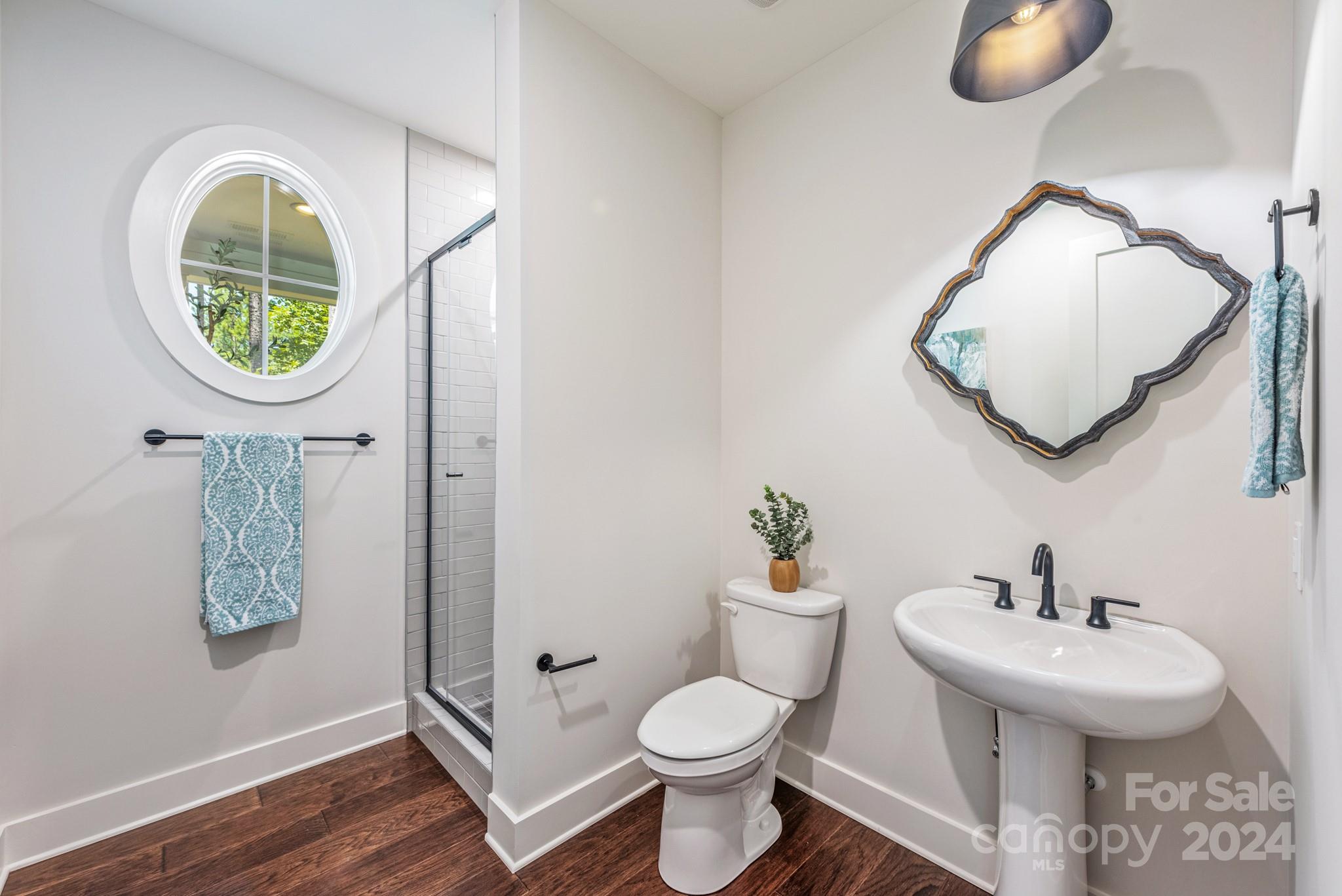 Riverchase Estates - Residential