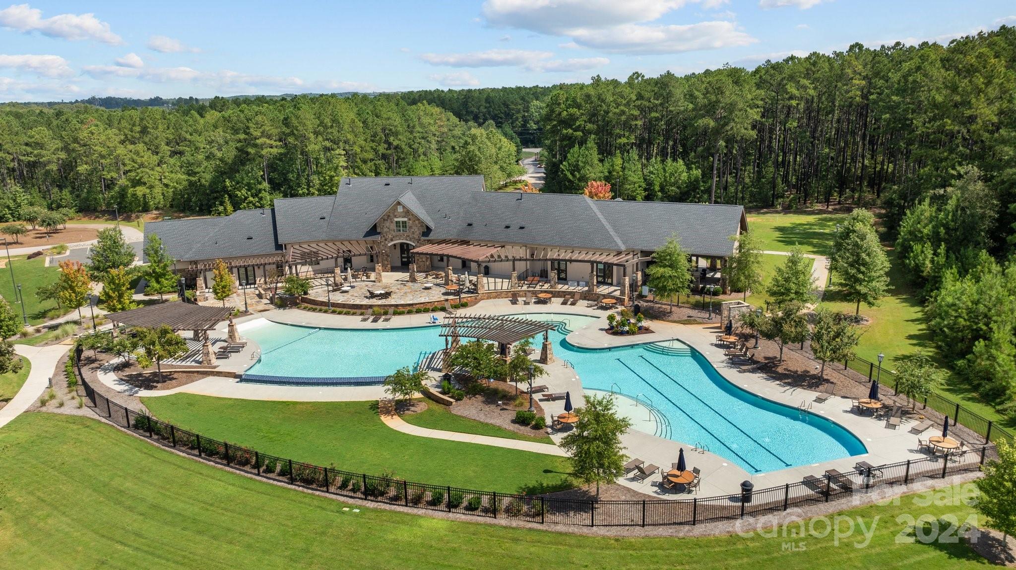 Riverchase Estates - Residential