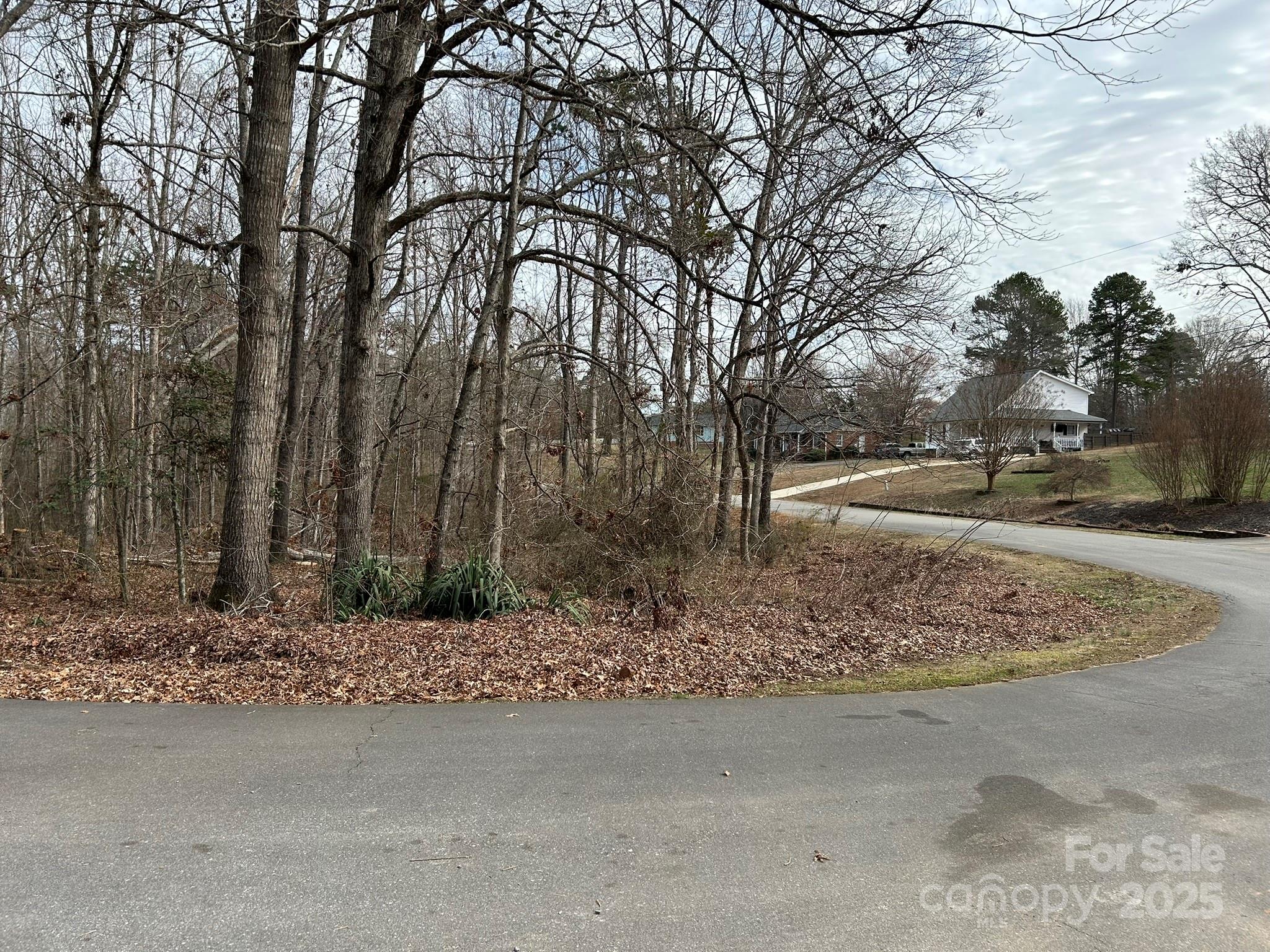 Woodfield - Land