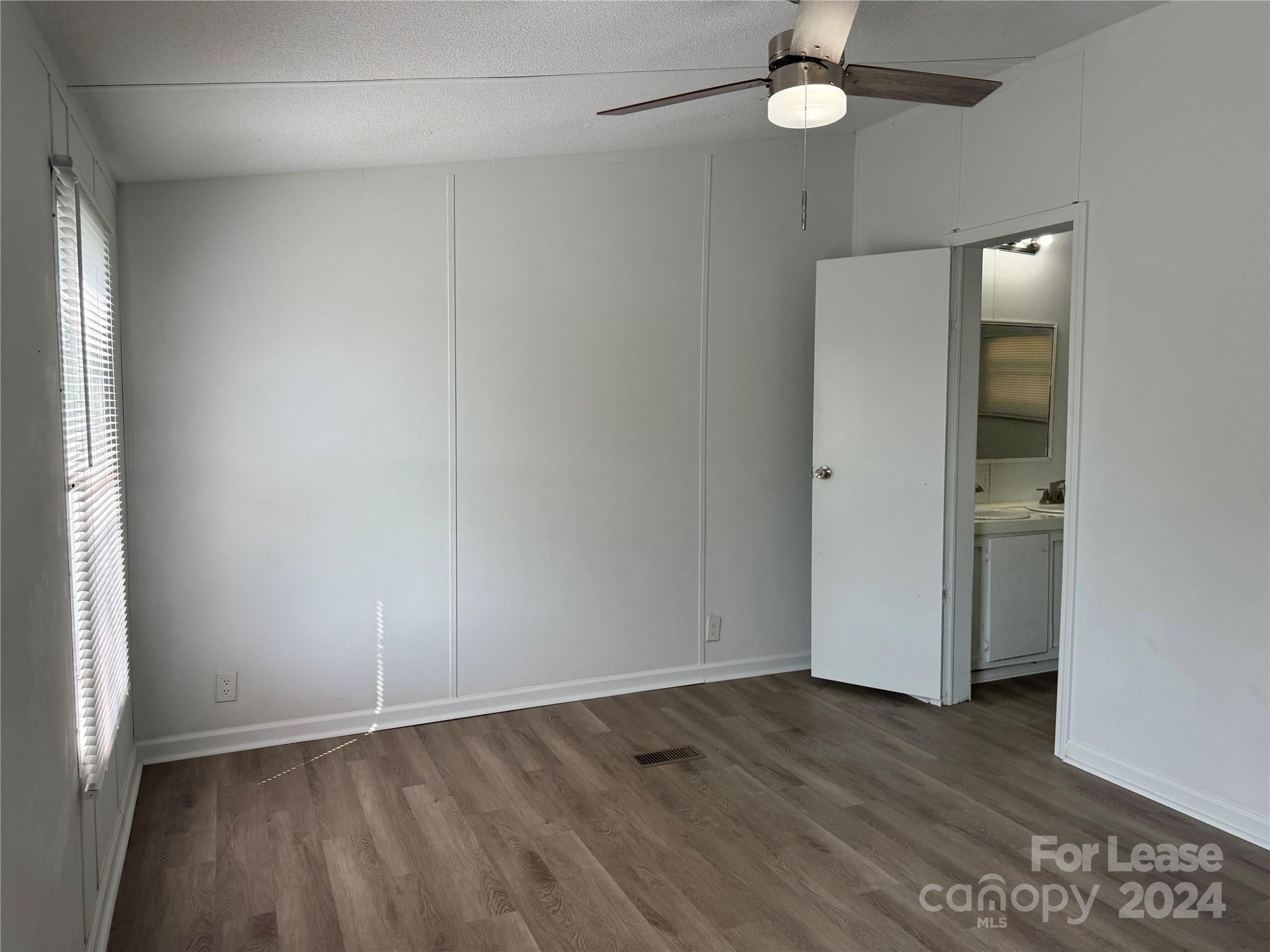 Woodland Acres - Residential Lease