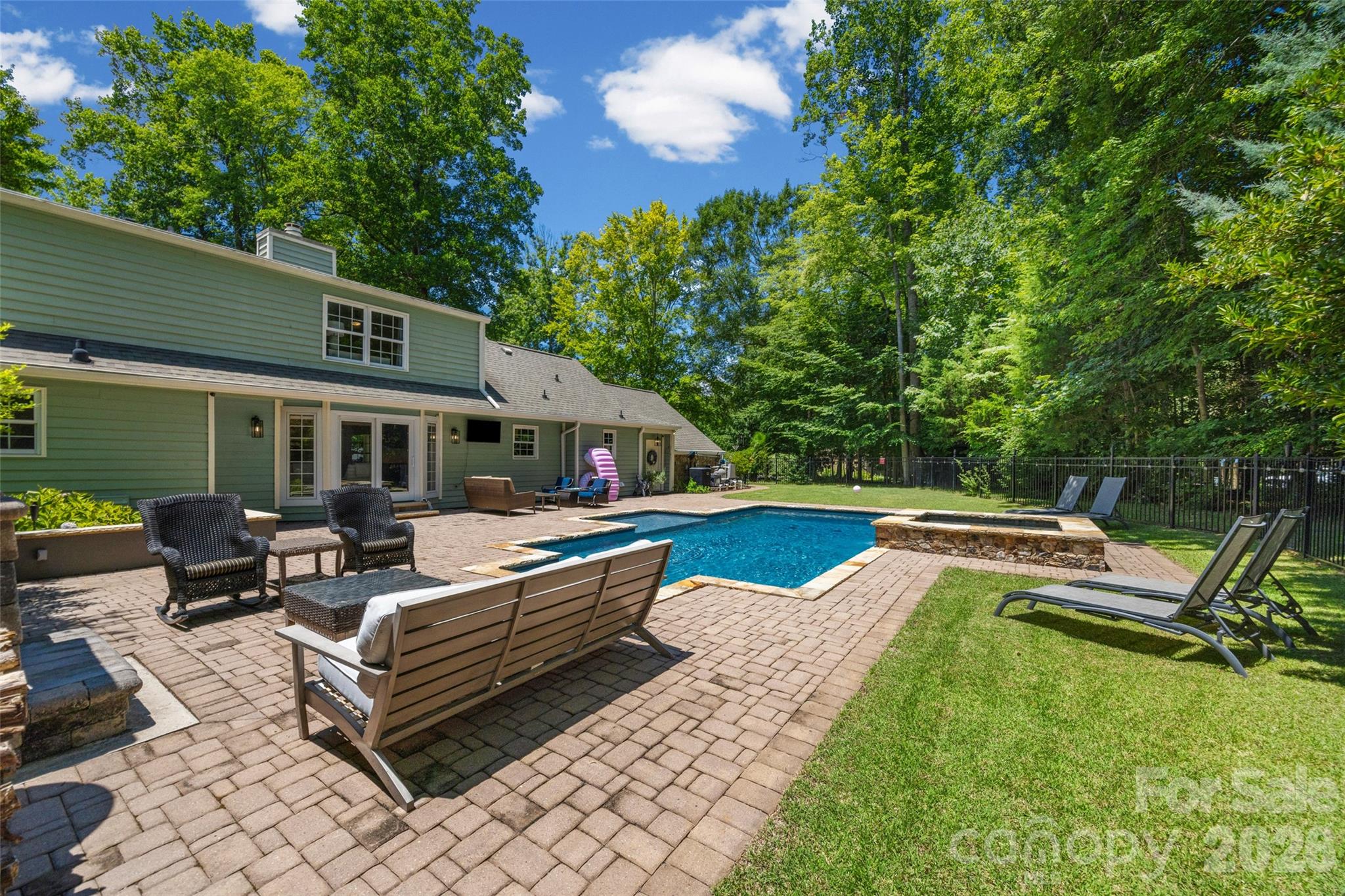 River Hills - Residential