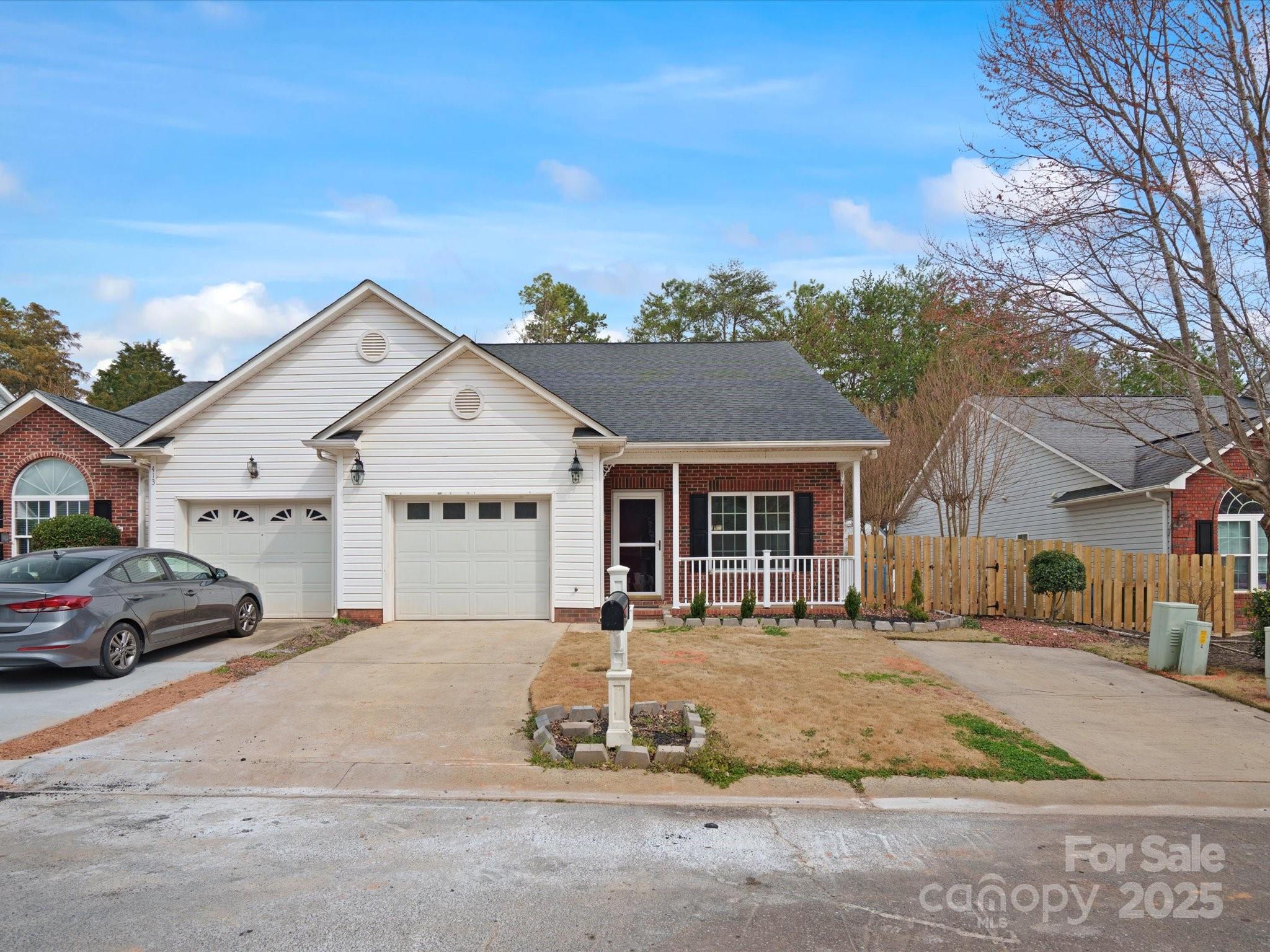 Huntington Place - Residential