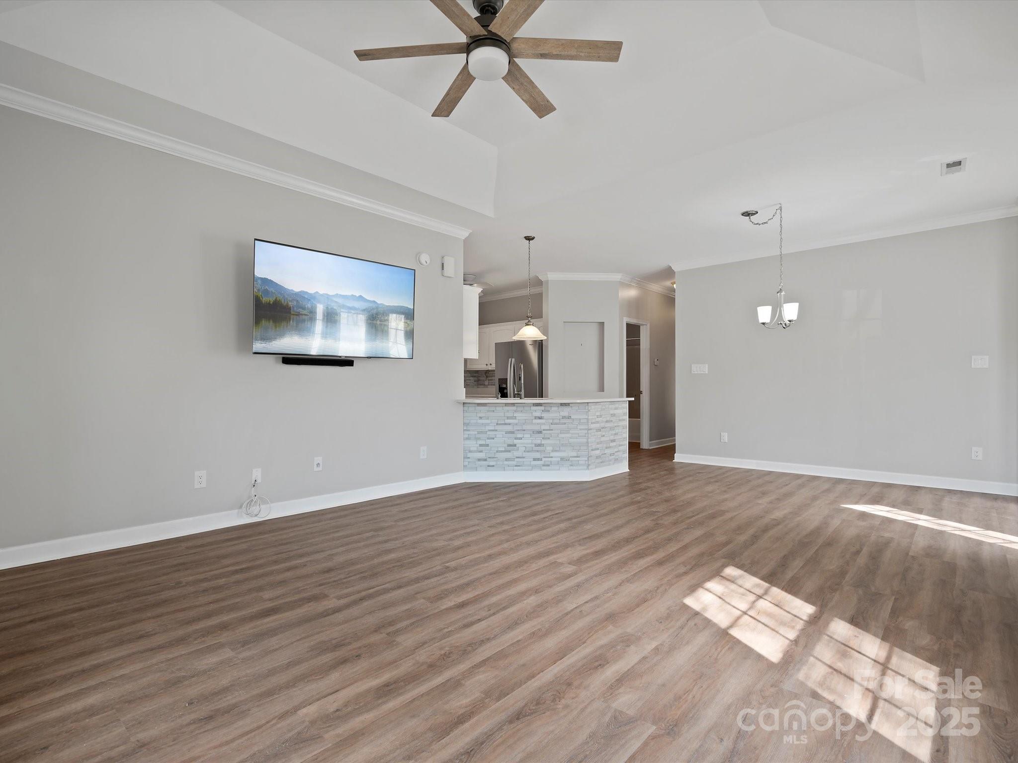 Huntington Place - Residential
