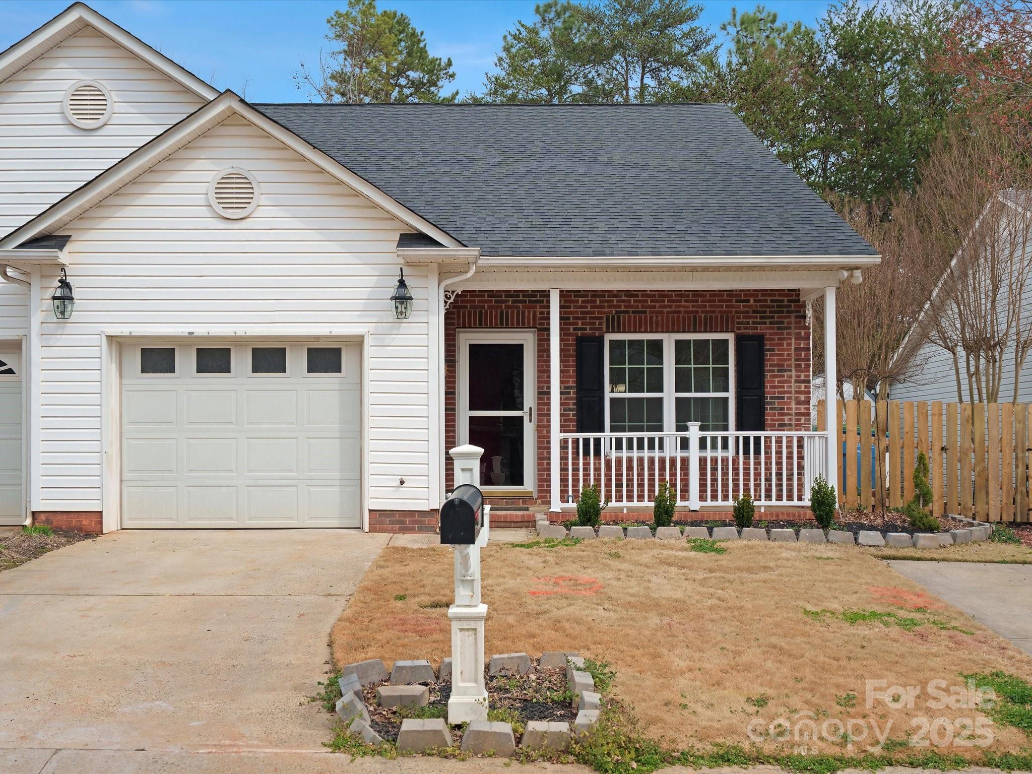 Huntington Place - Residential
