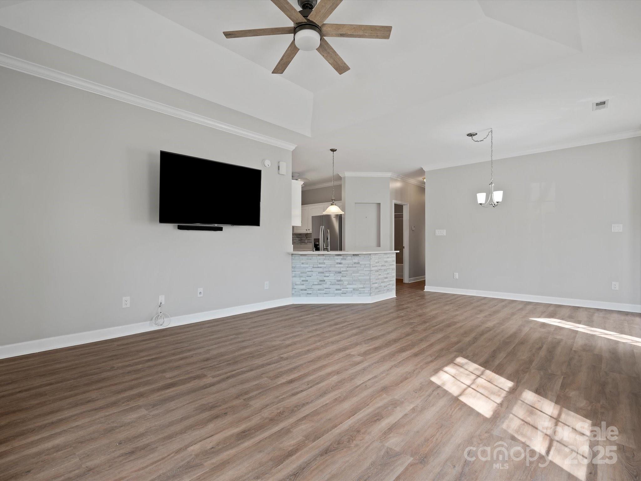Huntington Place - Residential