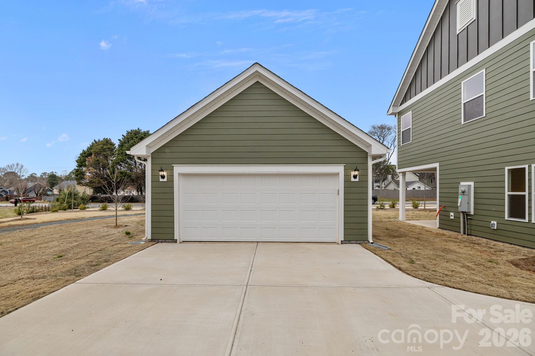 Arbor Village - Residential
