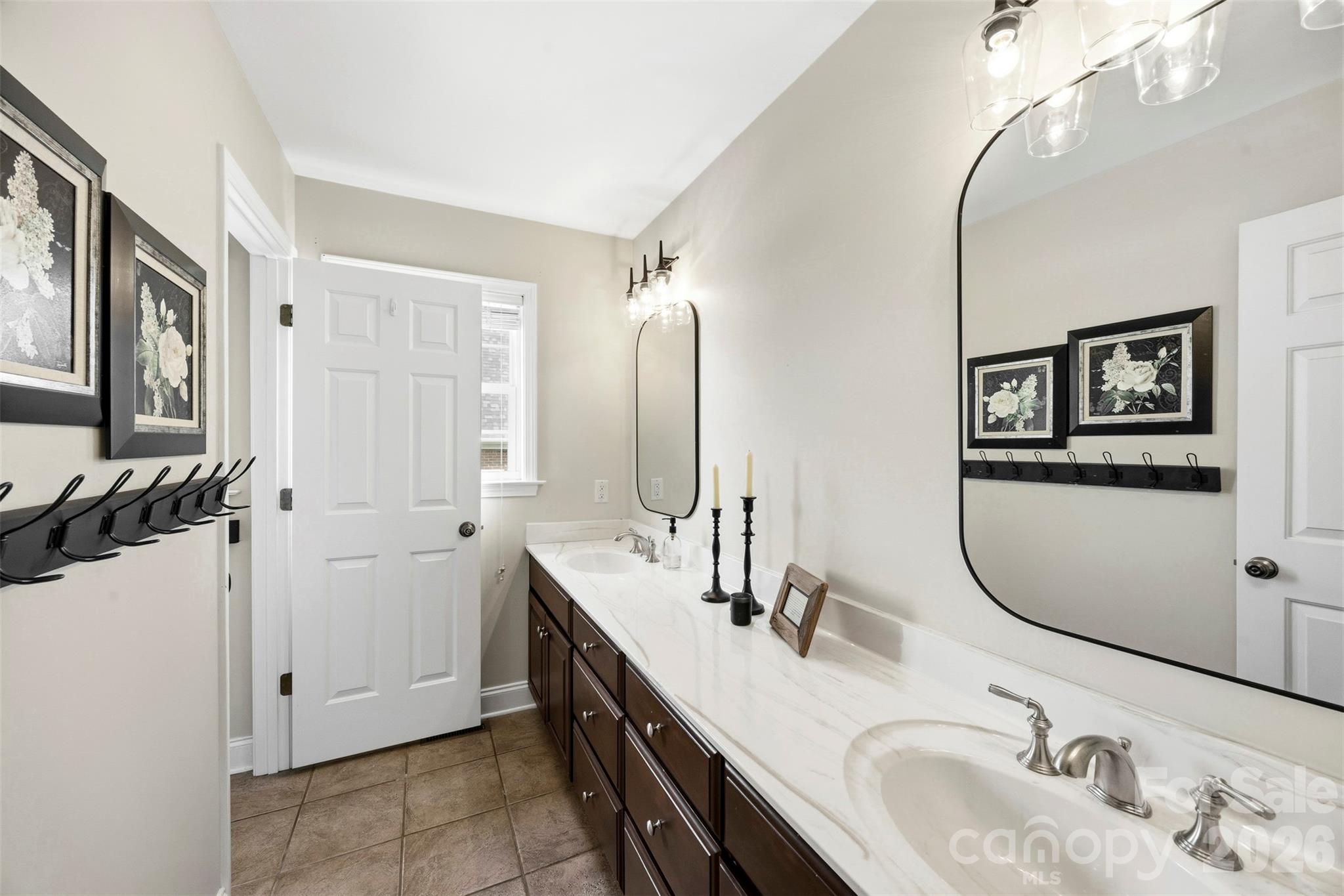Hall Crossing - Residential