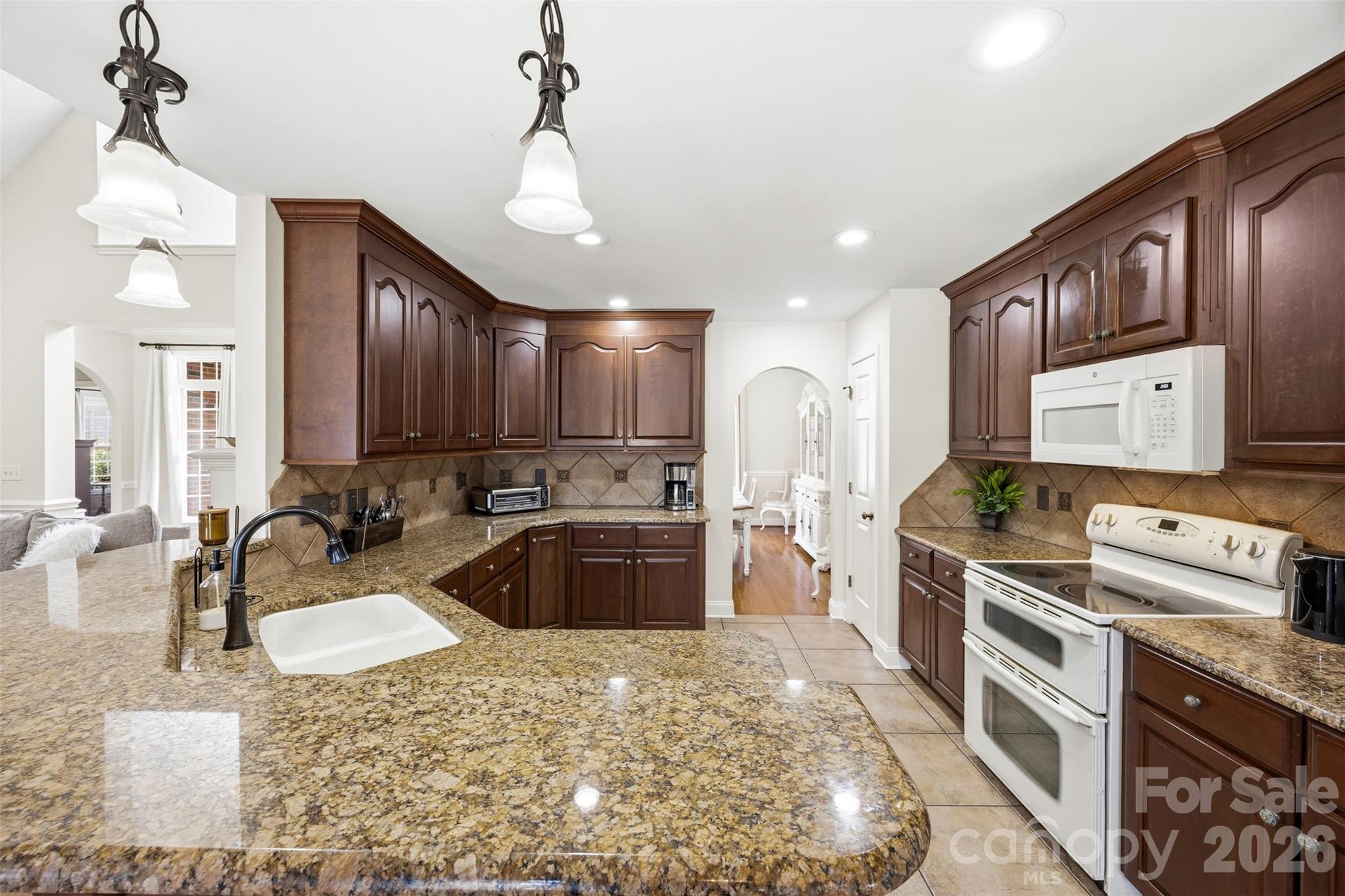 Hall Crossing - Residential