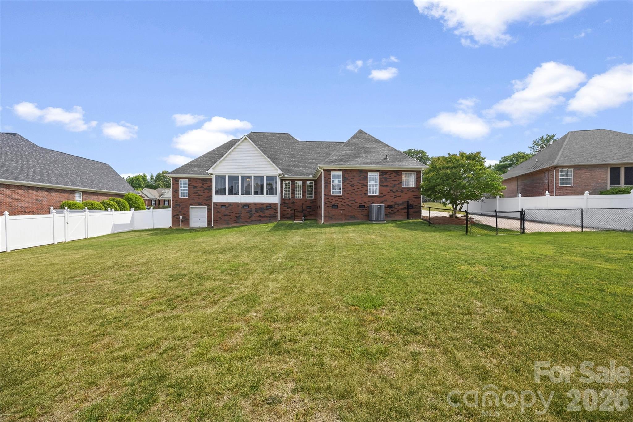 Hall Crossing - Residential