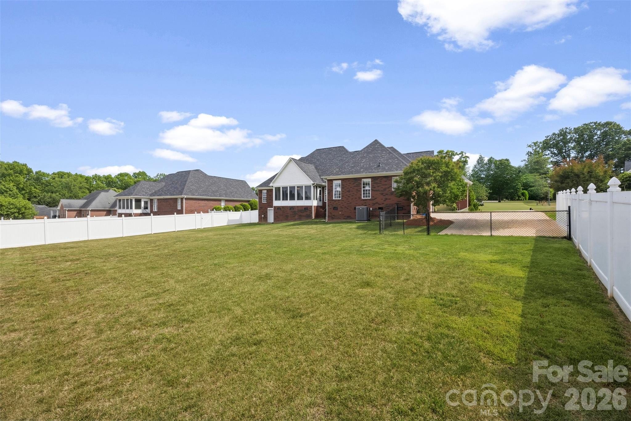 Hall Crossing - Residential