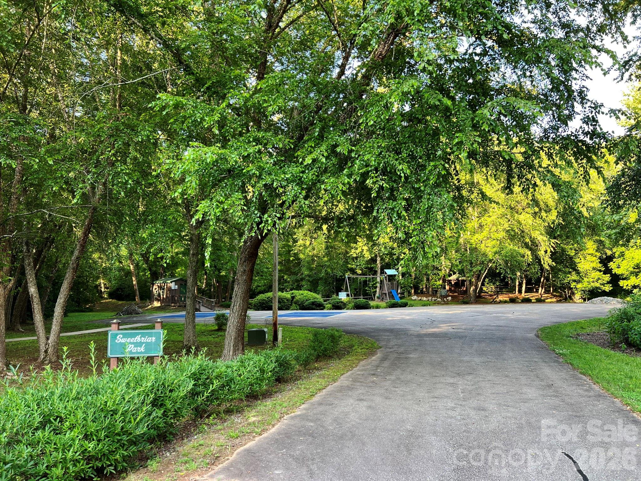 Sweetbriar Farms - Residential