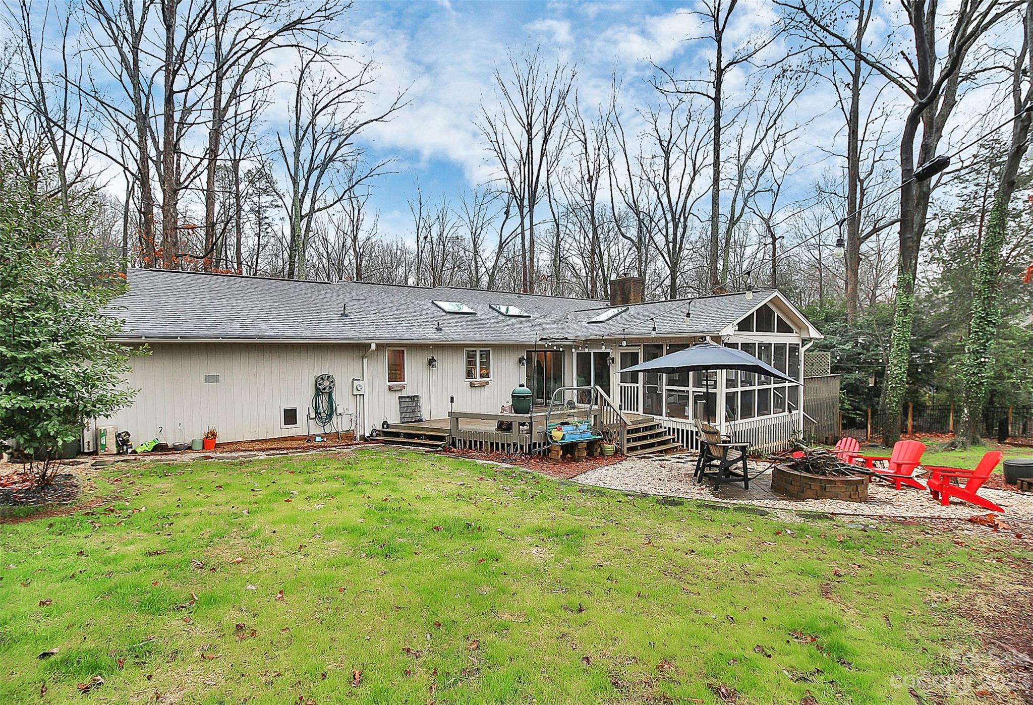 River Hills - Residential