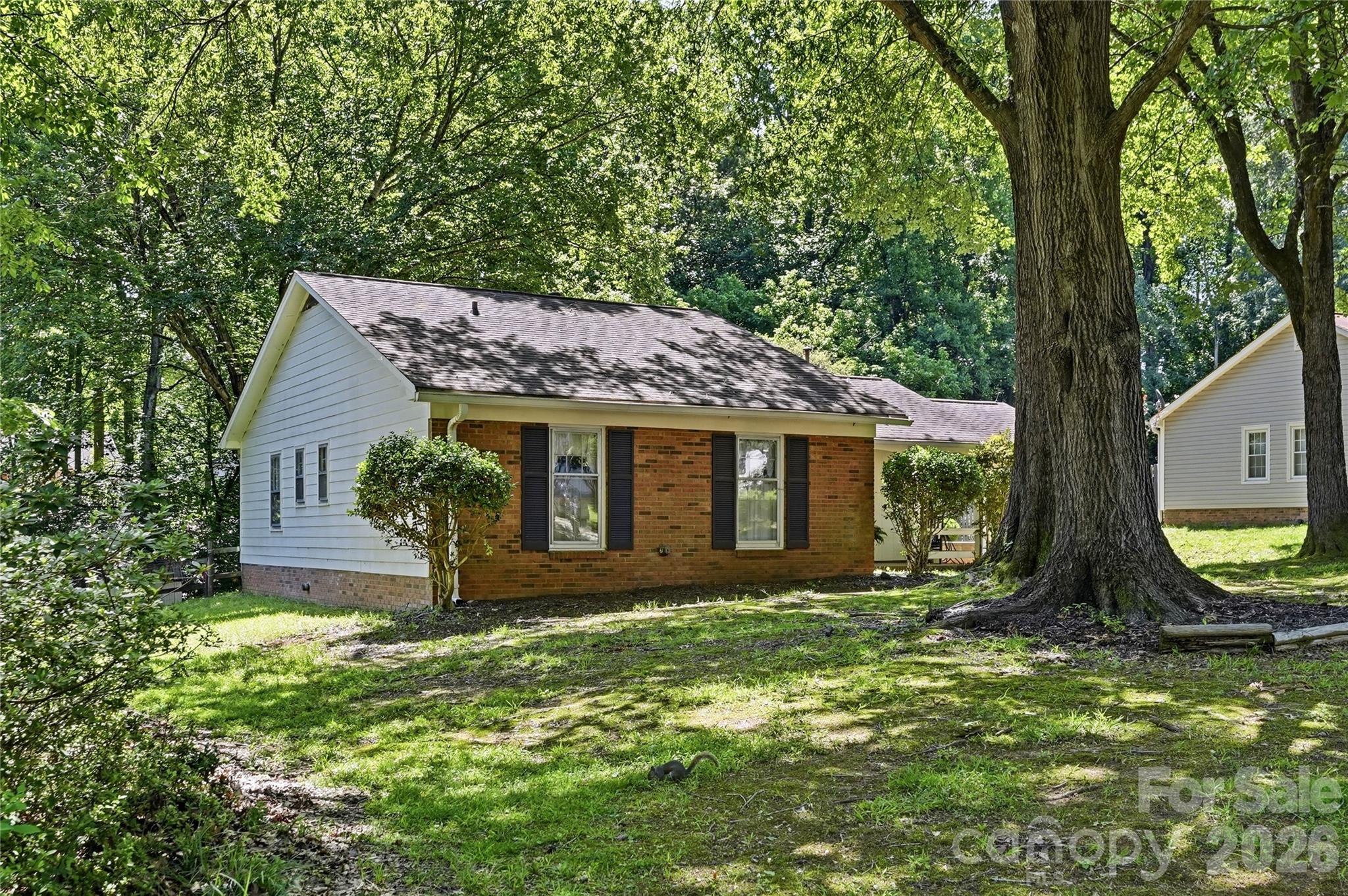 Sardis Woods - Residential