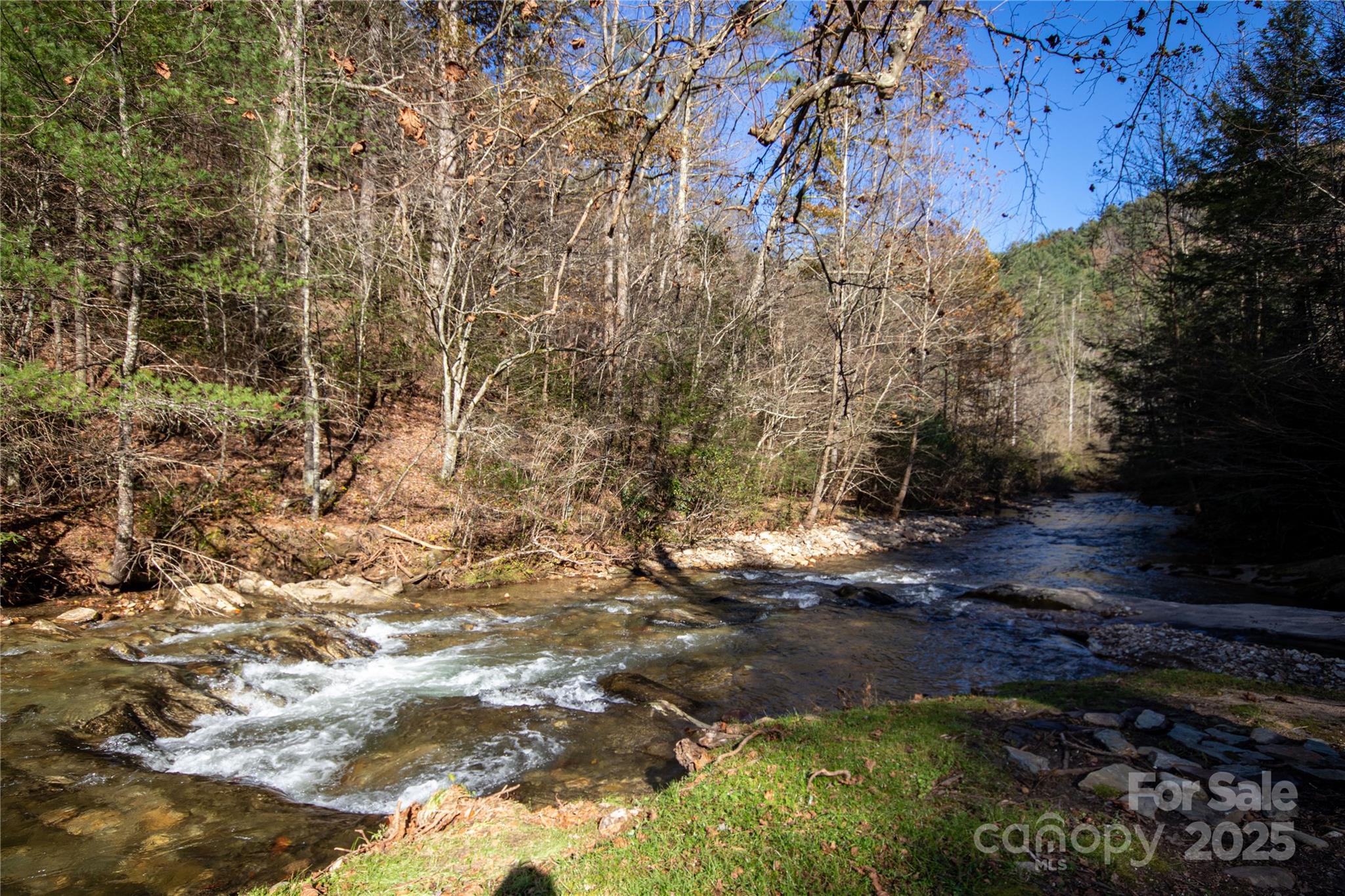 Timber Rock - Land